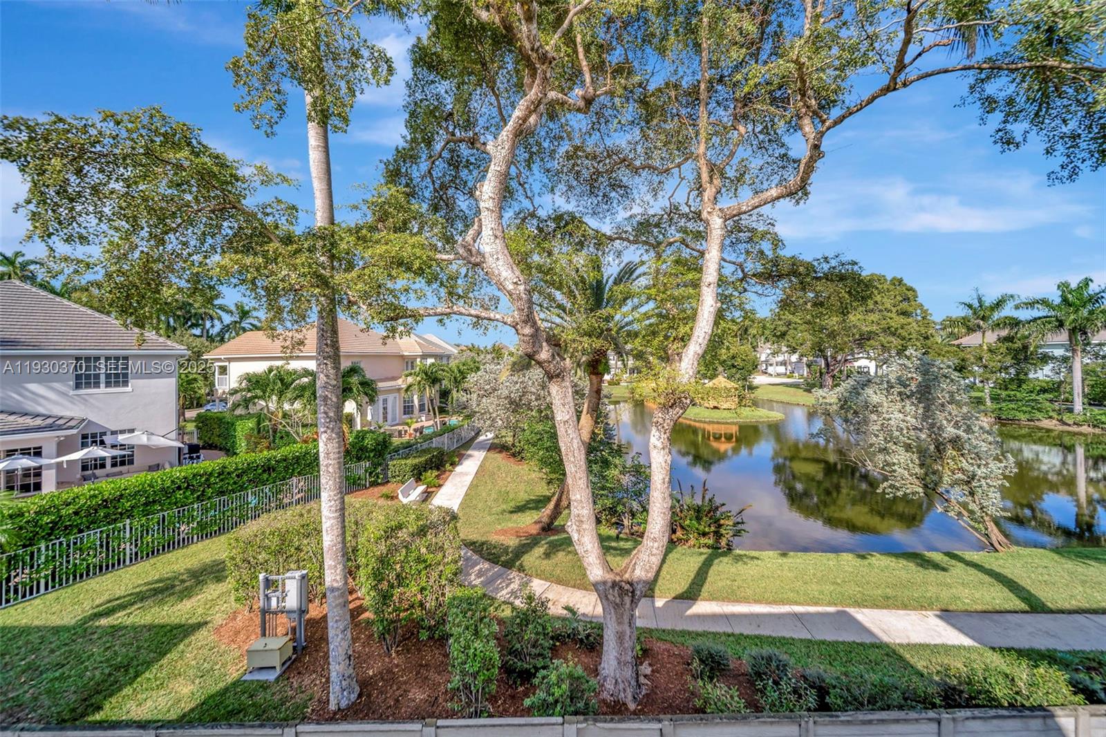 1427 SW 23rd St Fort Lauderdale, FL 33315