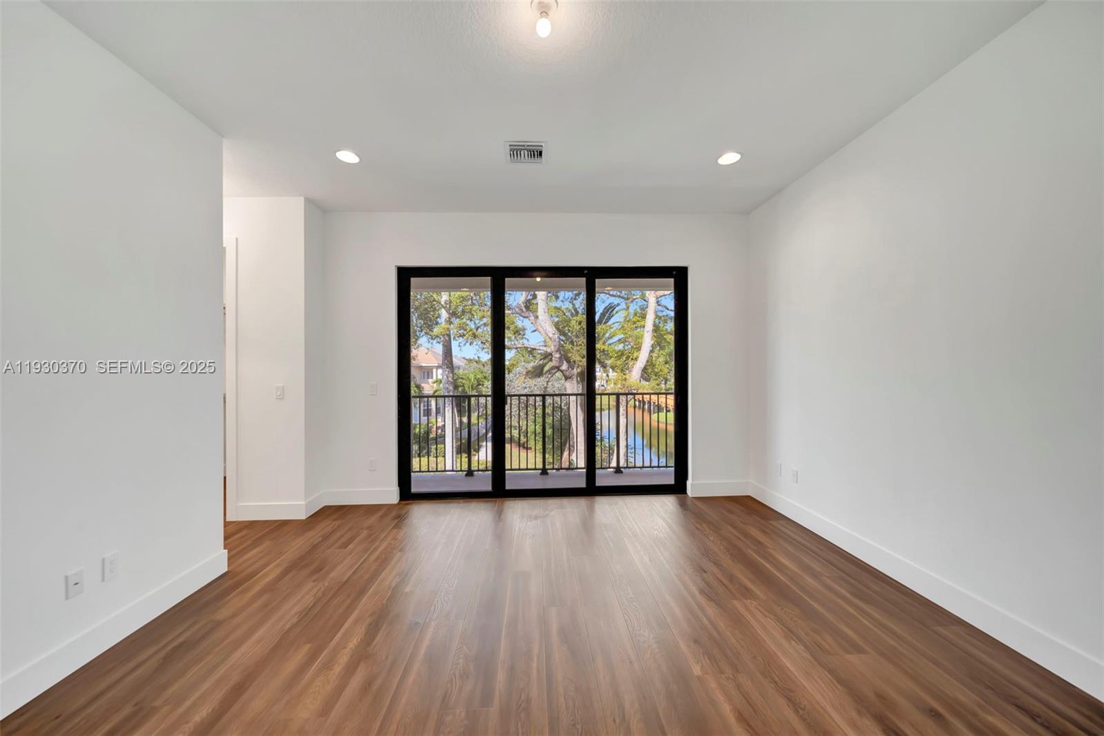 1427 SW 23rd St Fort Lauderdale, FL 33315