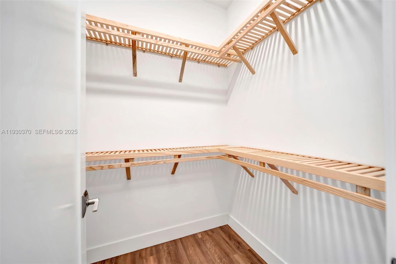 1427 SW 23rd St Fort Lauderdale, FL 33315