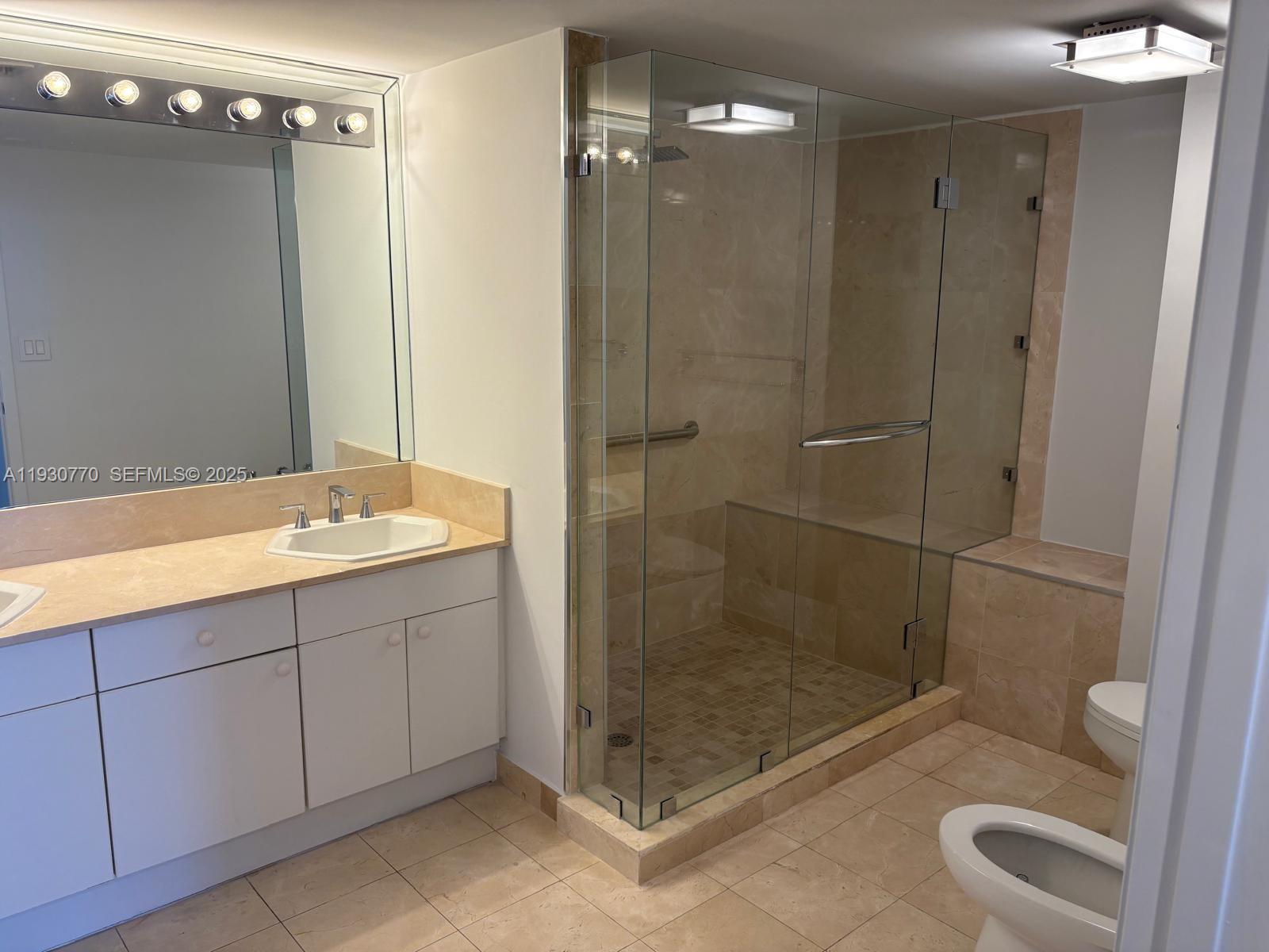 image Champlain Towers East14