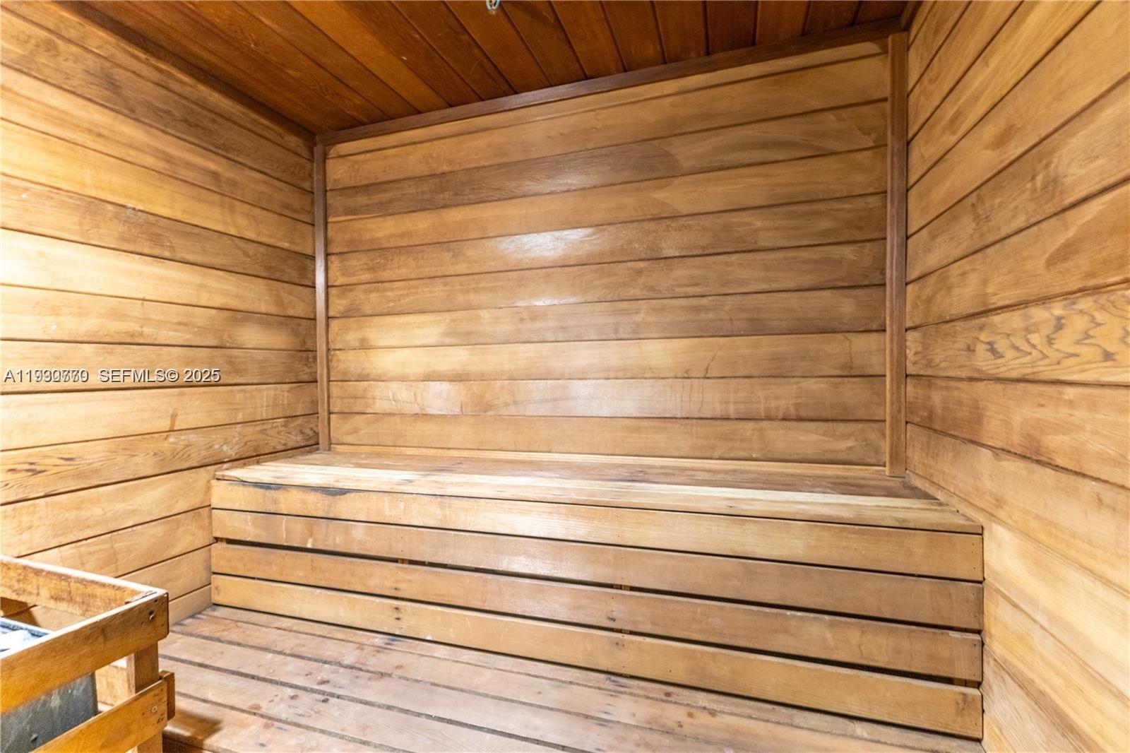 image Champlain Towers East22