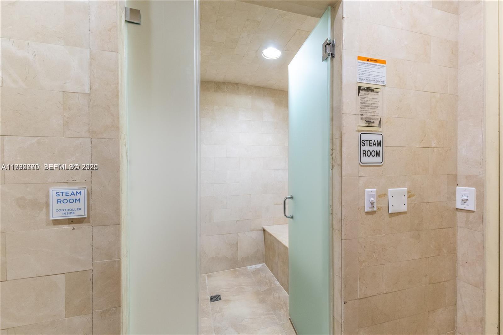 image Champlain Towers East23