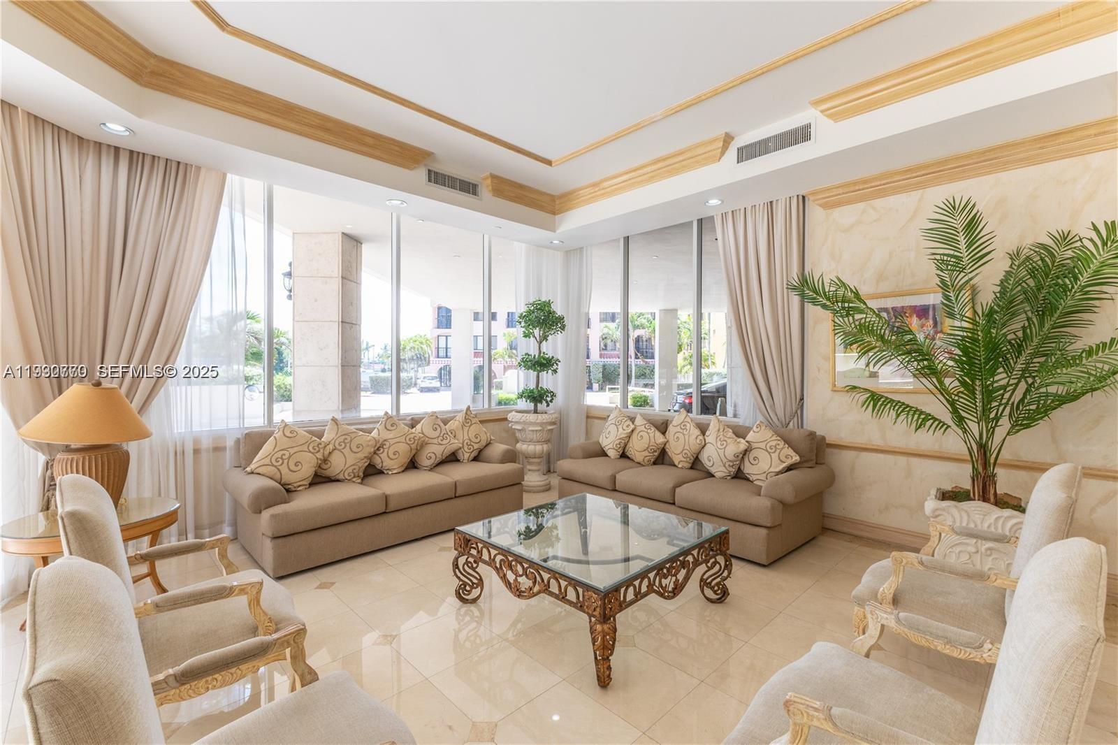 image Champlain Towers East28