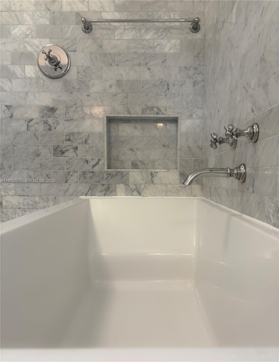 710 NE 72nd Ter Miami, FL 33138