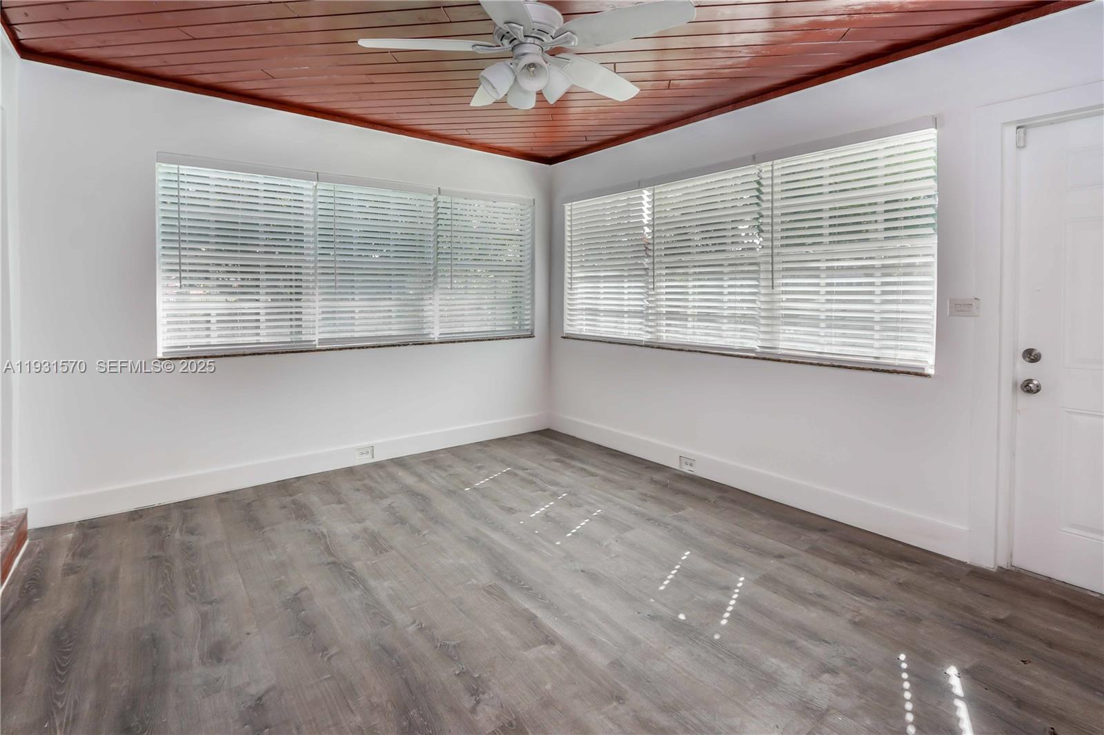 1404 Plunkett St Hollywood, FL 33020