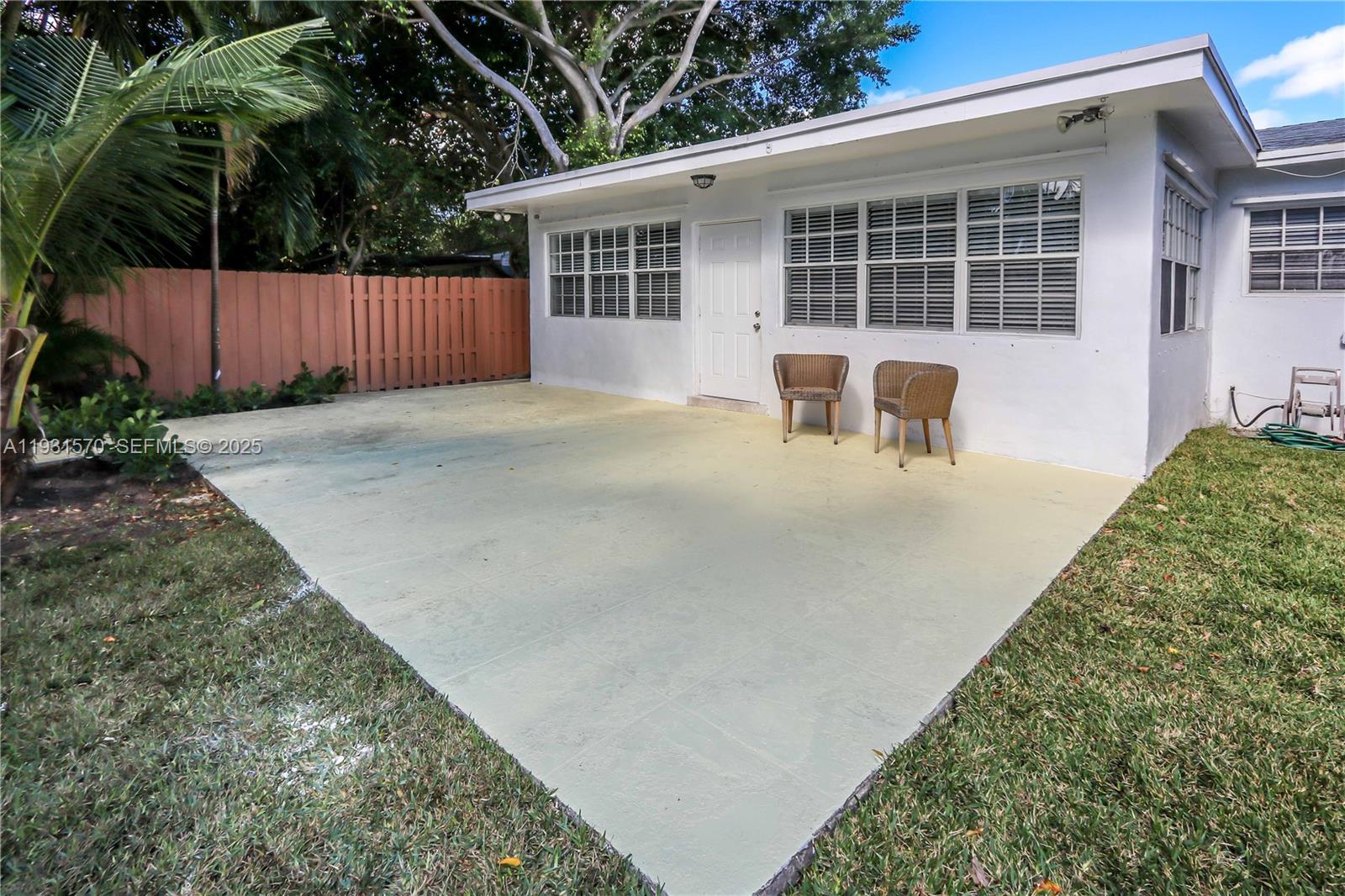 1404 Plunkett St Hollywood, FL 33020