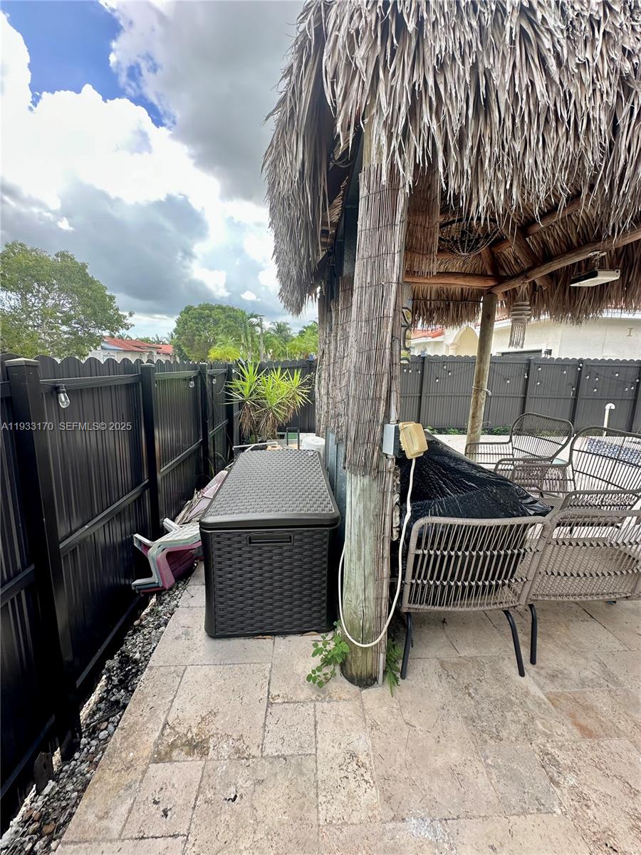 14602 SW 182nd Ter Miami, FL 33177