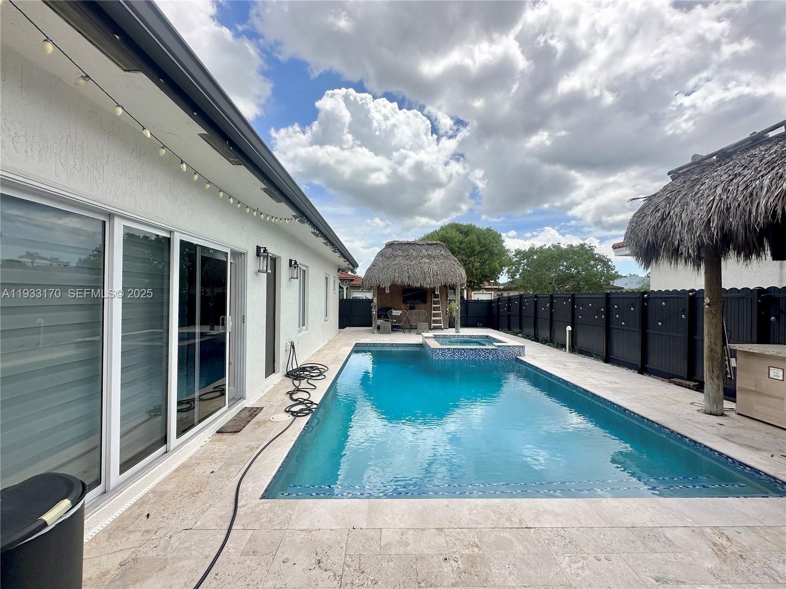 14602 SW 182nd Ter Miami, FL 33177