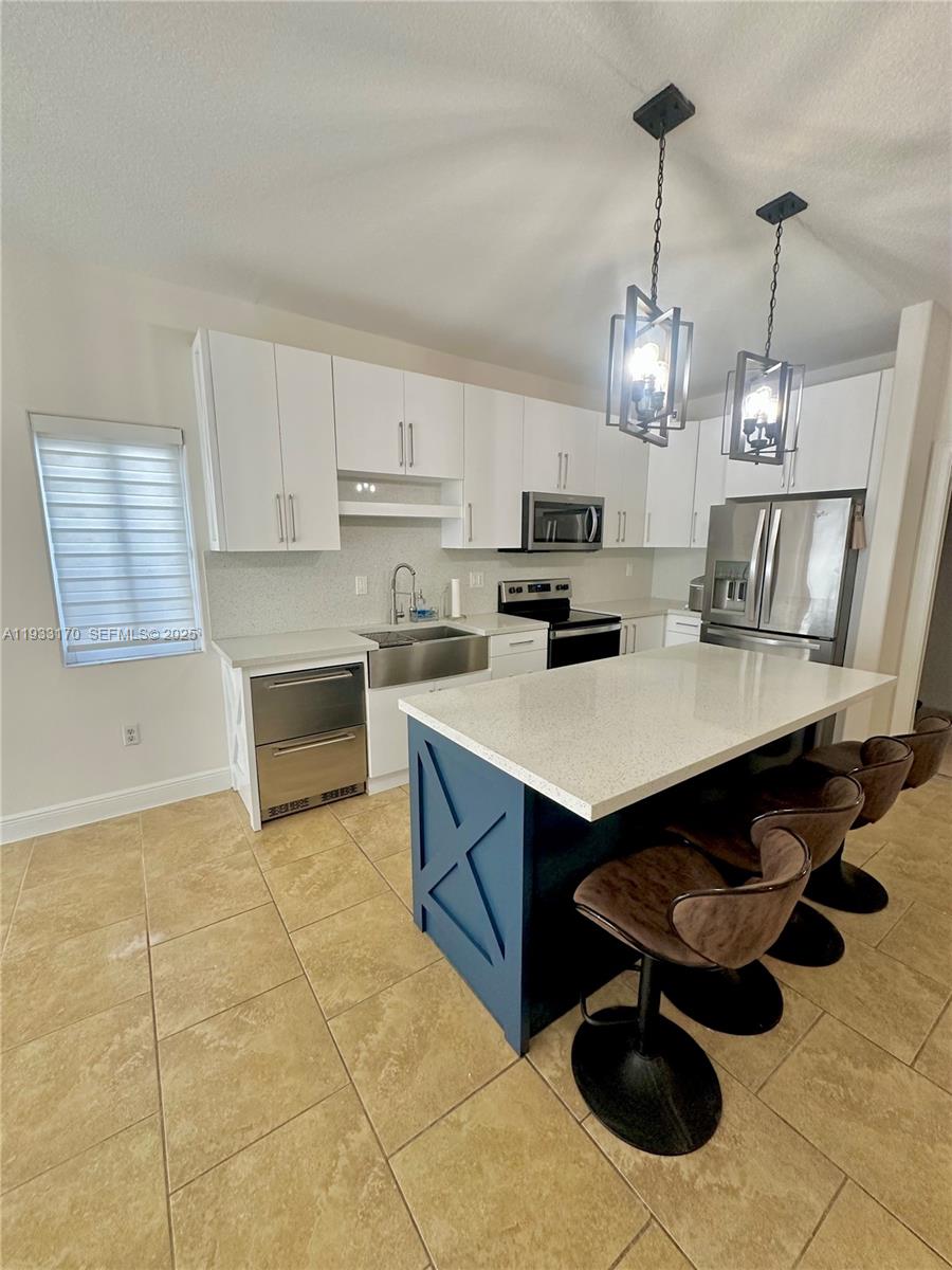 14602 SW 182nd Ter Miami, FL 33177