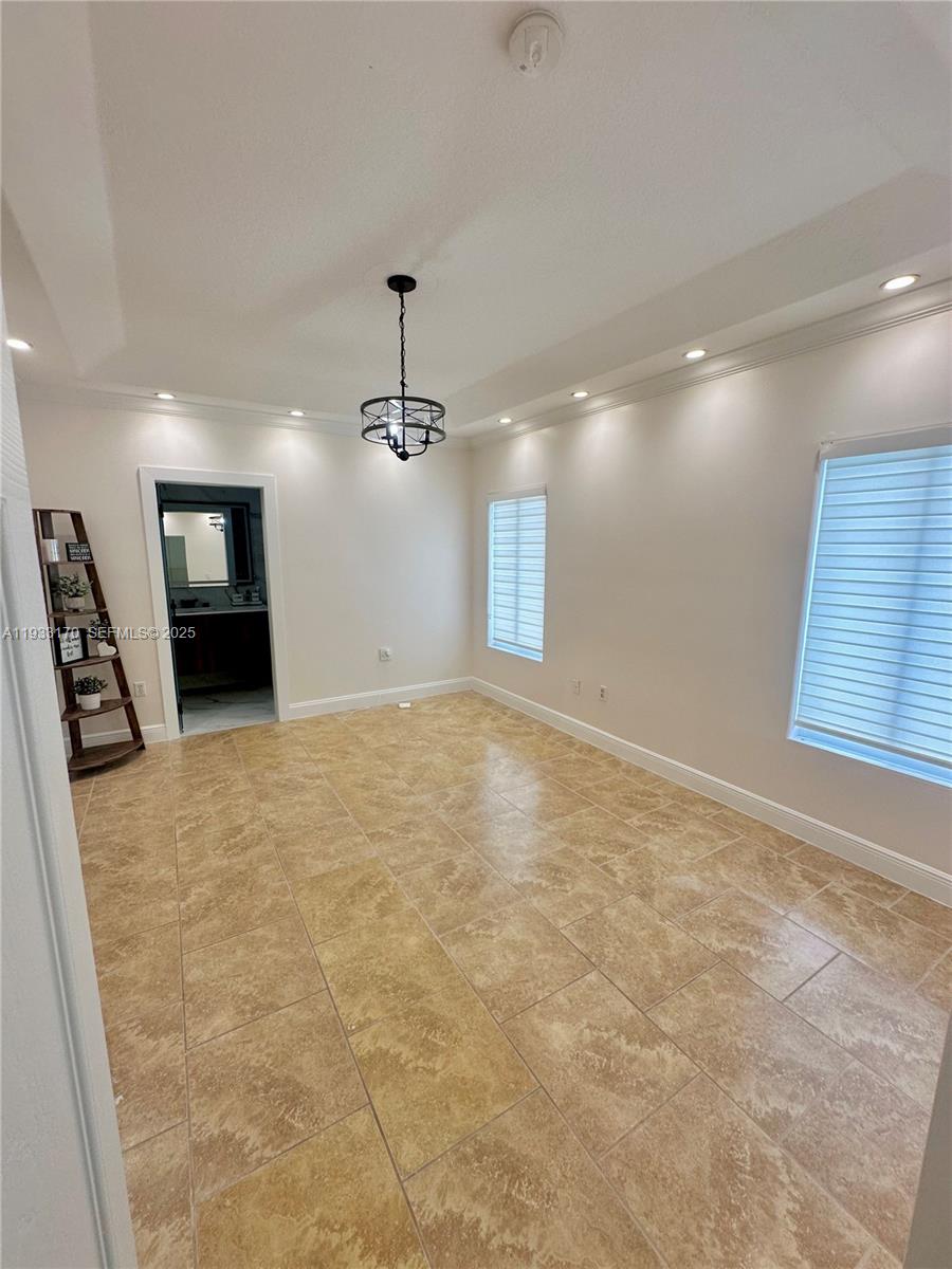 14602 SW 182nd Ter Miami, FL 33177