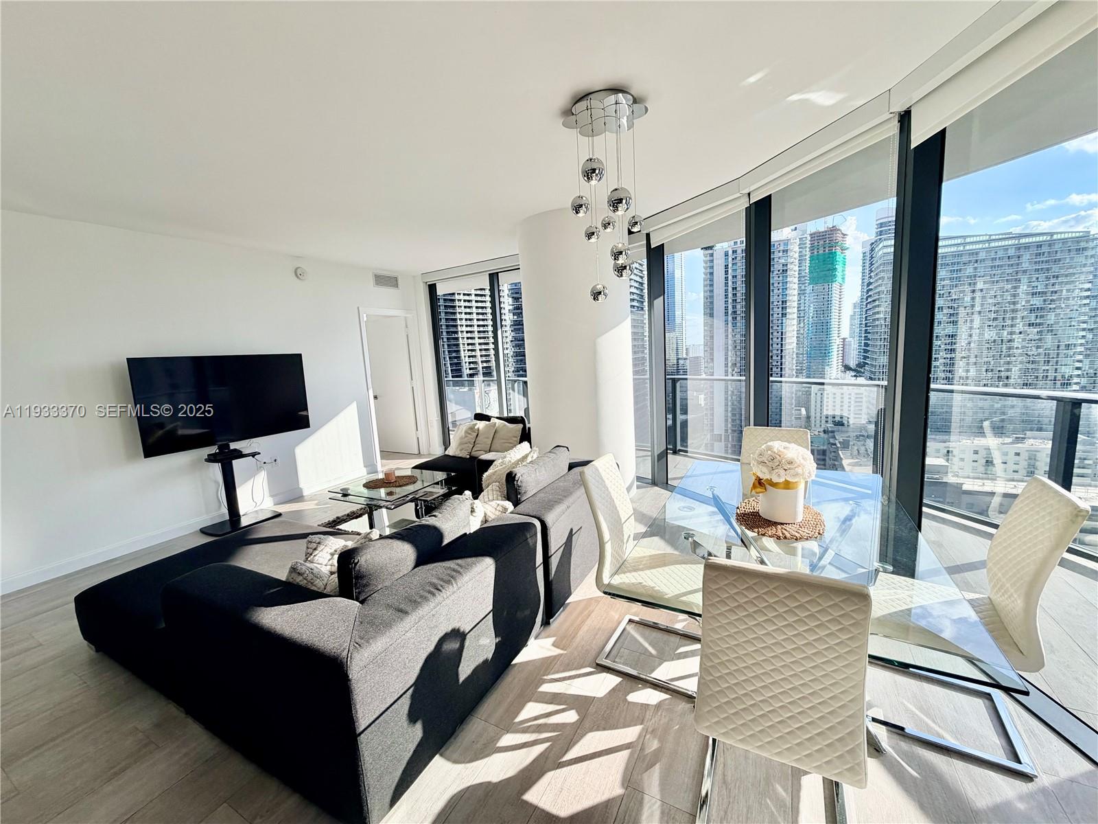 image Brickell Heights East7