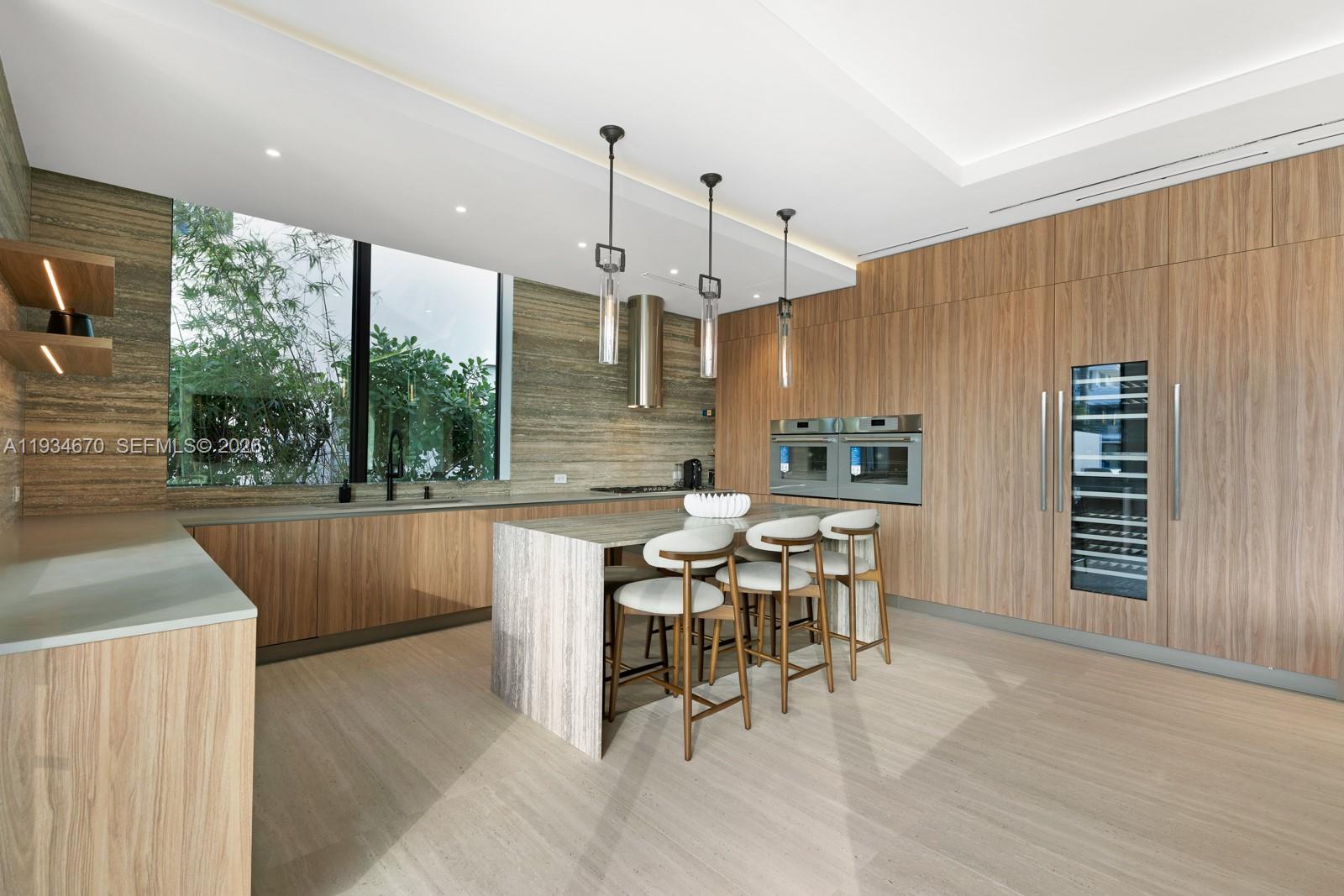 641 Flamingo Dr Fort Lauderdale, FL 33301