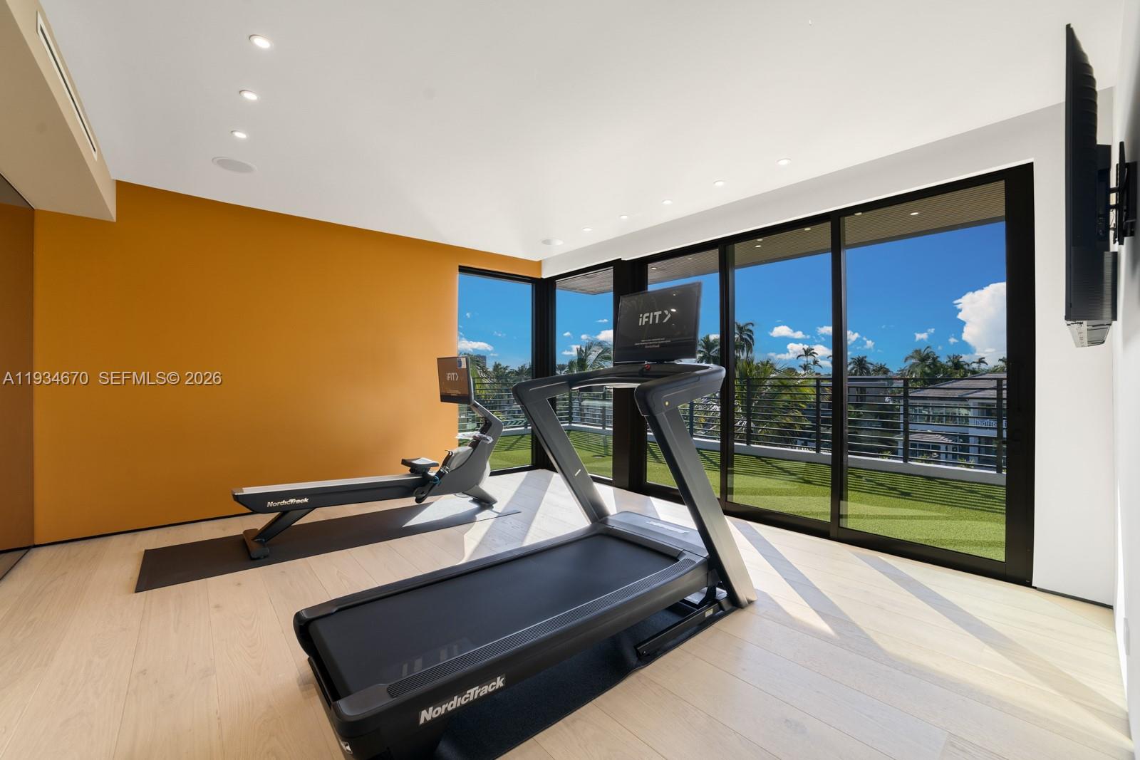 641 Flamingo Dr Fort Lauderdale, FL 33301