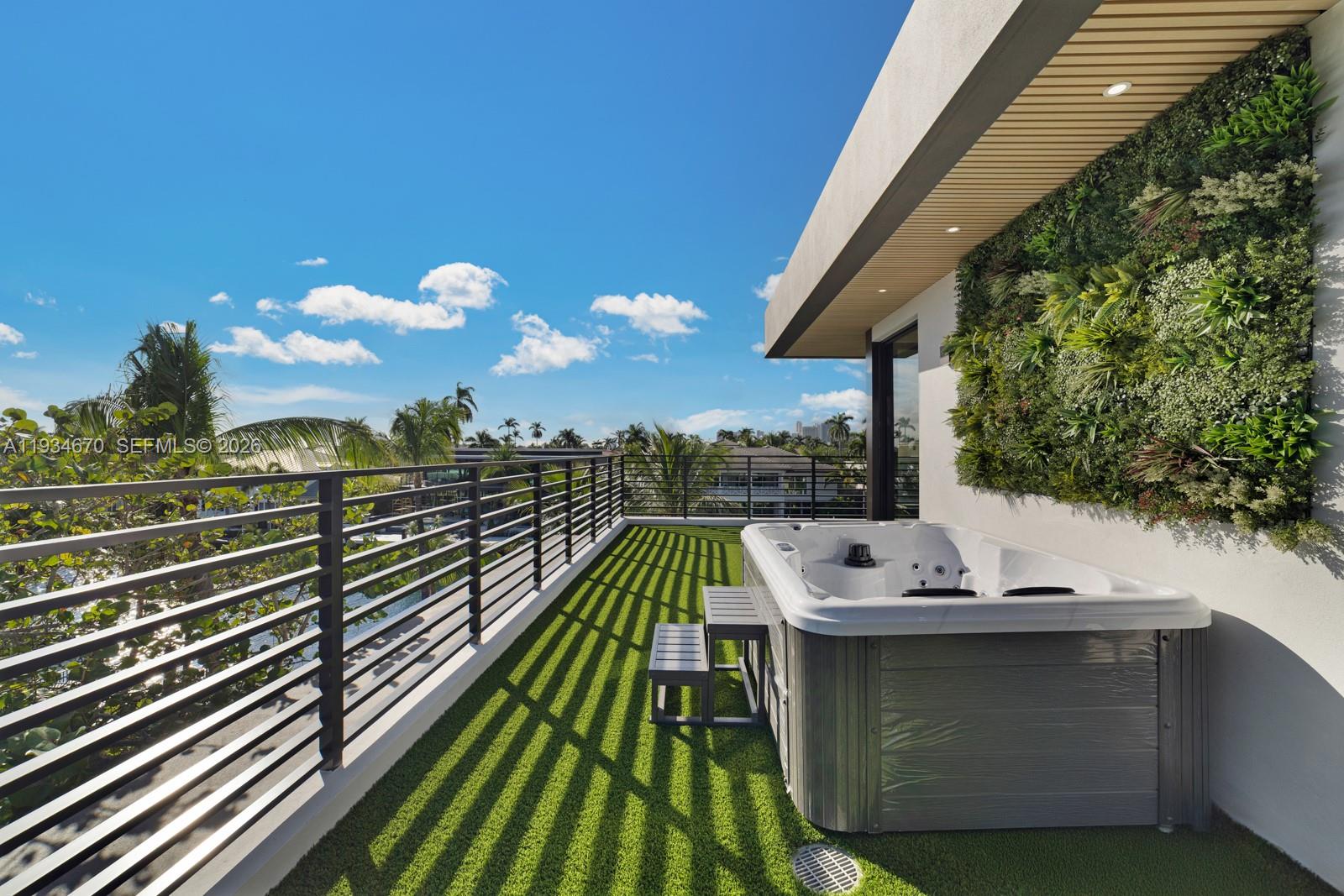 641 Flamingo Dr Fort Lauderdale, FL 33301