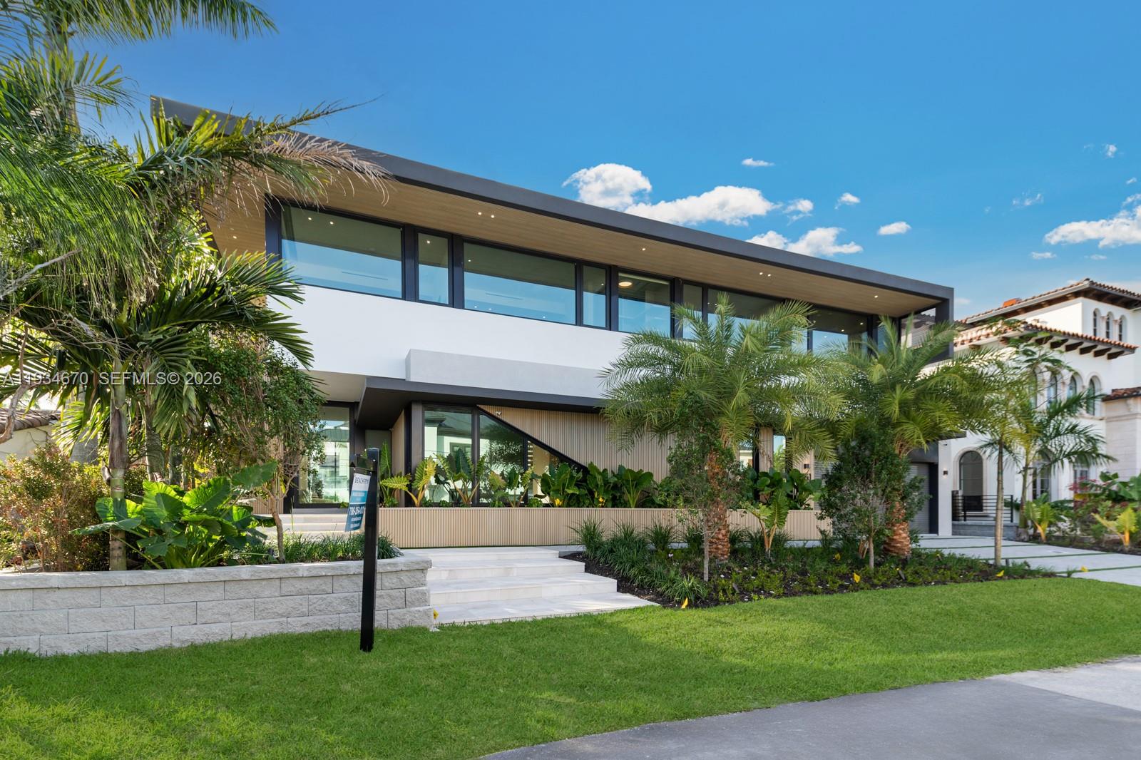 641 Flamingo Dr Fort Lauderdale, FL 33301