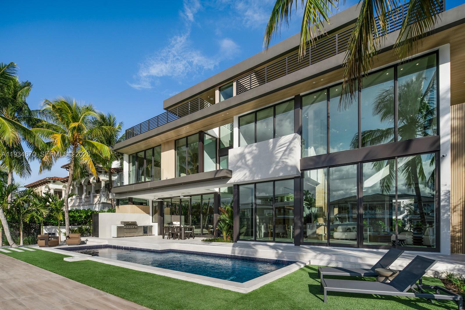 641 Flamingo Dr Fort Lauderdale, FL 33301