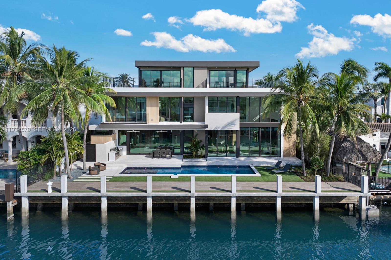 641 Flamingo Dr Fort Lauderdale, FL 33301