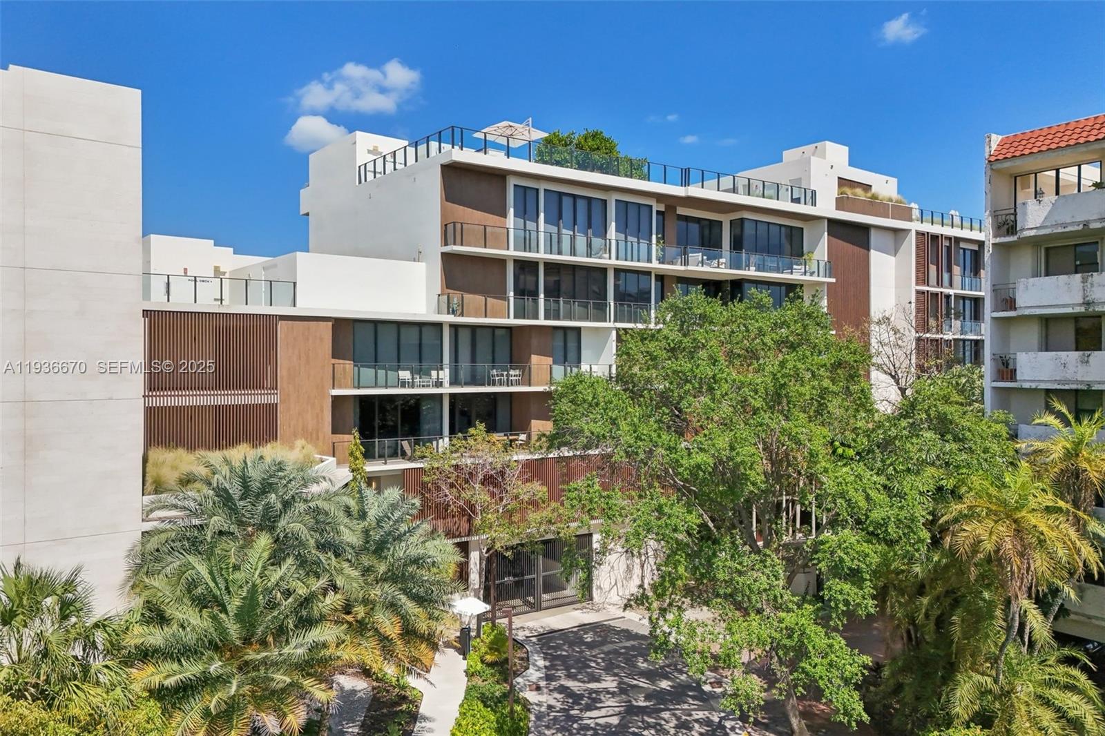 image The Fairchild Coconut Grove41