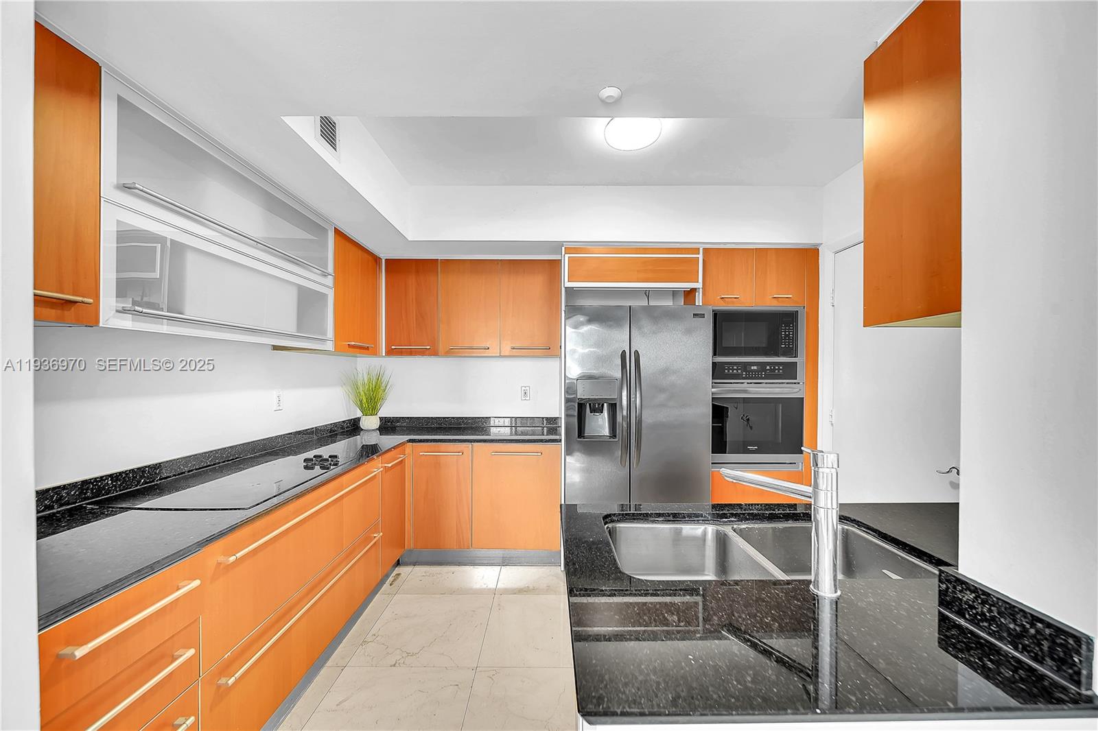 image Ocean Three Condo22