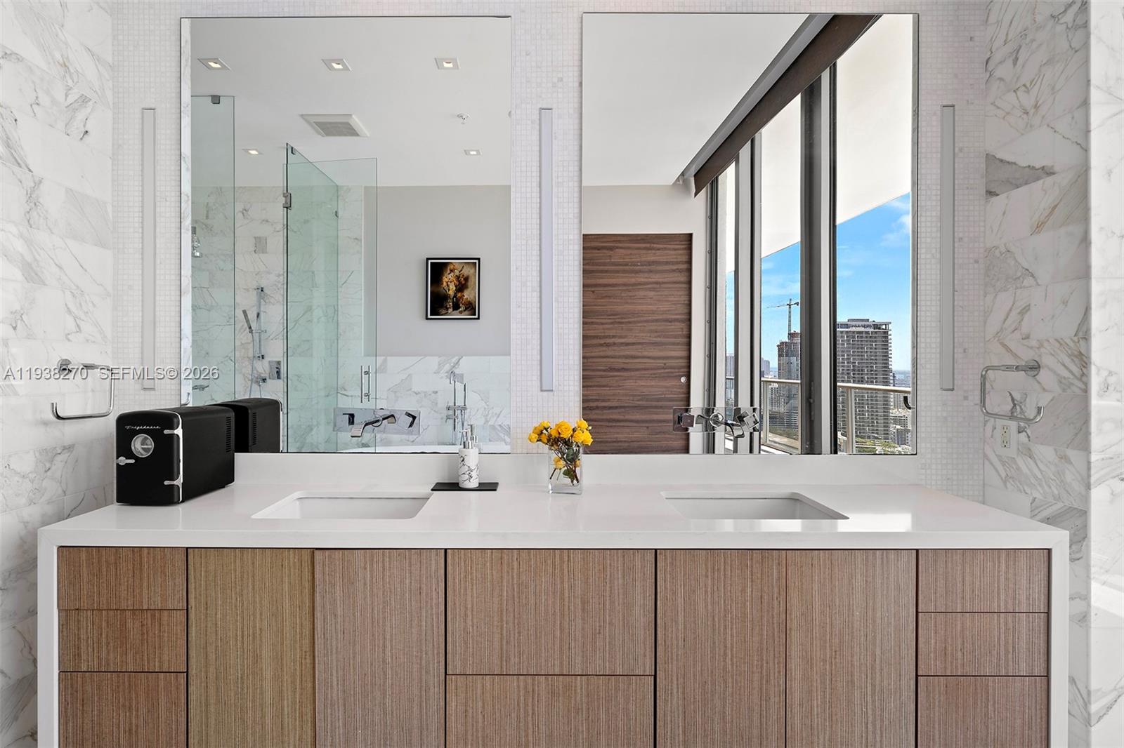 3470 E Coast Ave #PH207 Miami, FL 33137