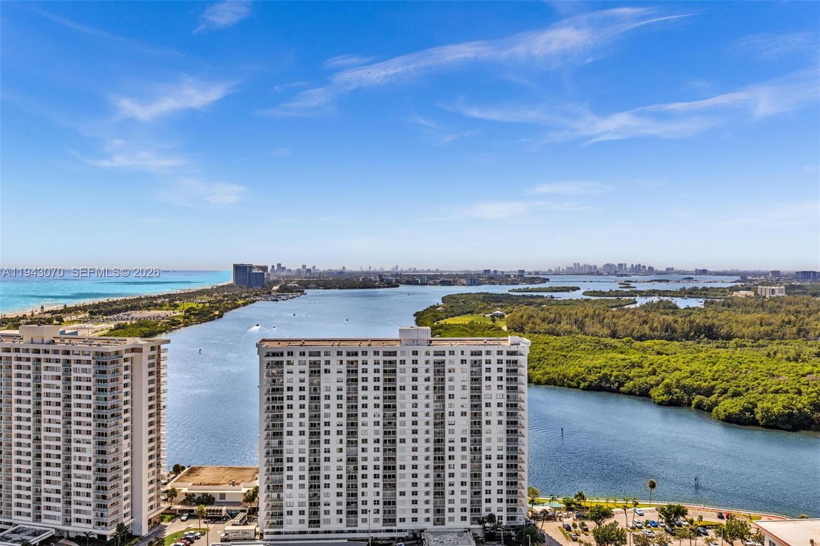 500 Bayview Dr #228 Sunny Isles Beach, FL 33160