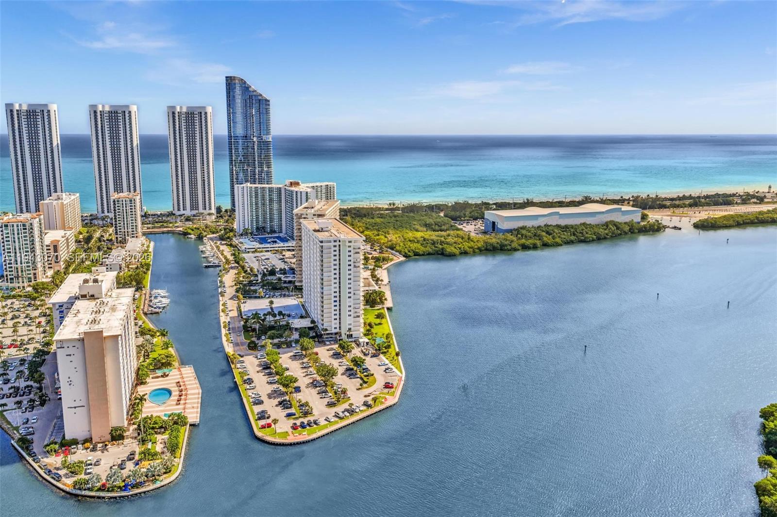 500 Bayview Dr #228 Sunny Isles Beach, FL 33160