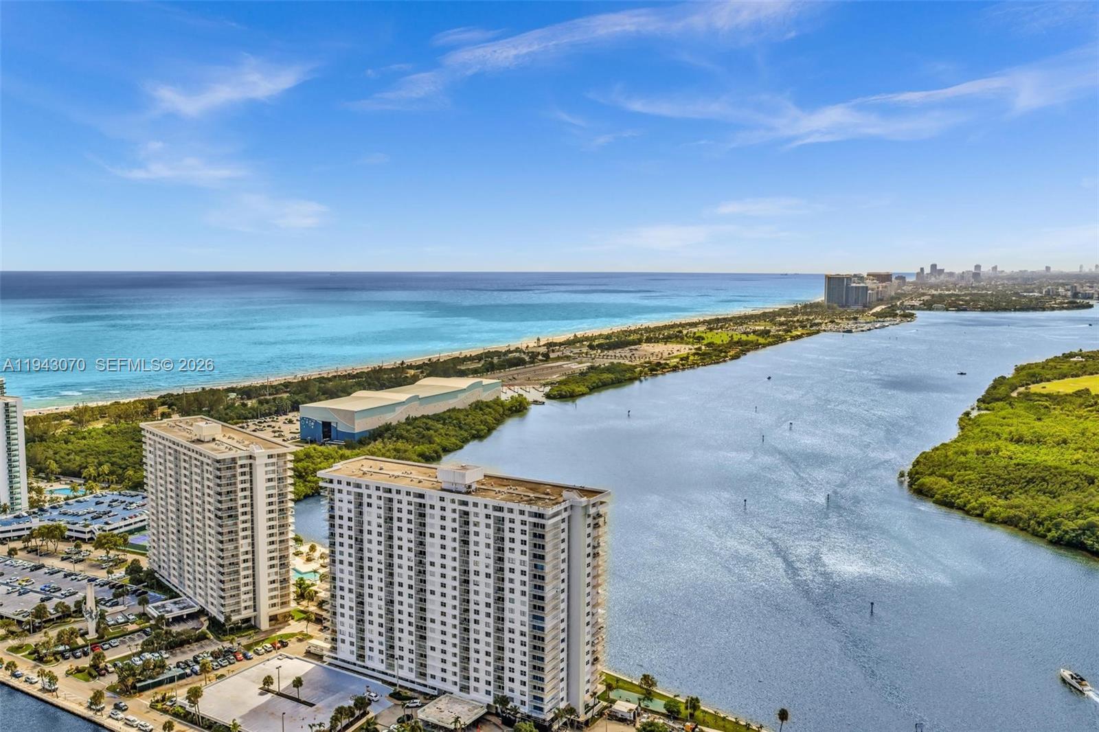 500 Bayview Dr #228 Sunny Isles Beach, FL 33160