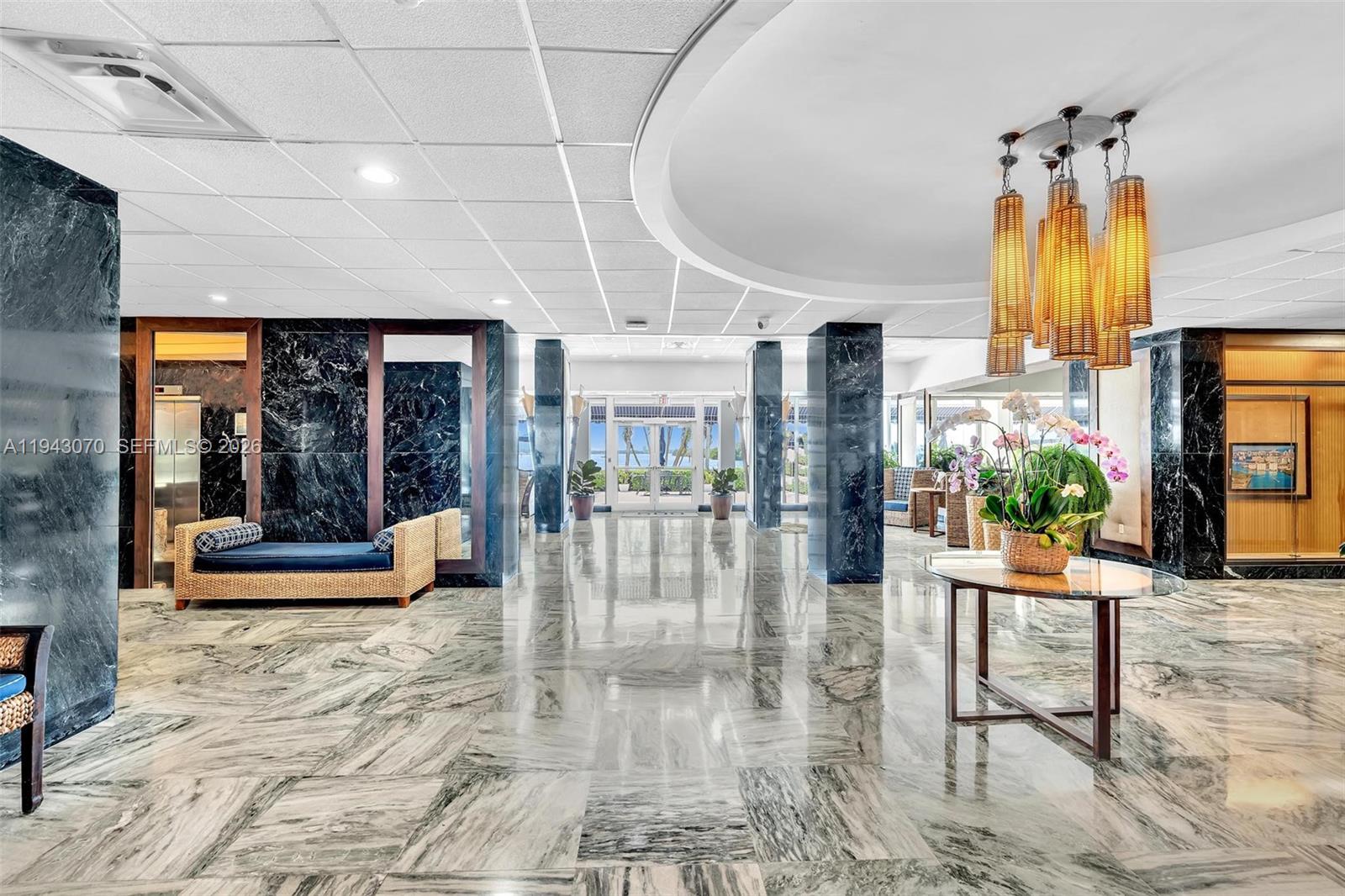 500 Bayview Dr #228 Sunny Isles Beach, FL 33160