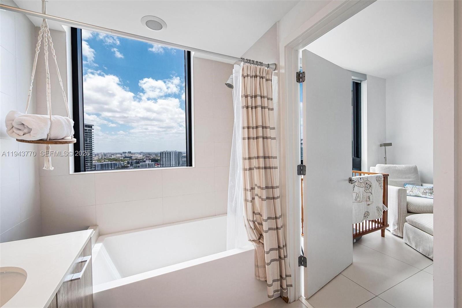 501 NE 31st St #3009 Miami, FL 33137