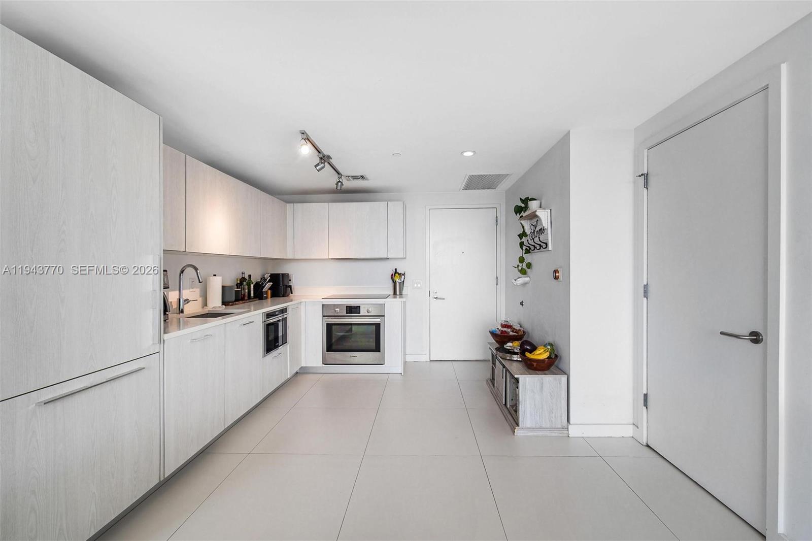 501 NE 31st St #3009 Miami, FL 33137