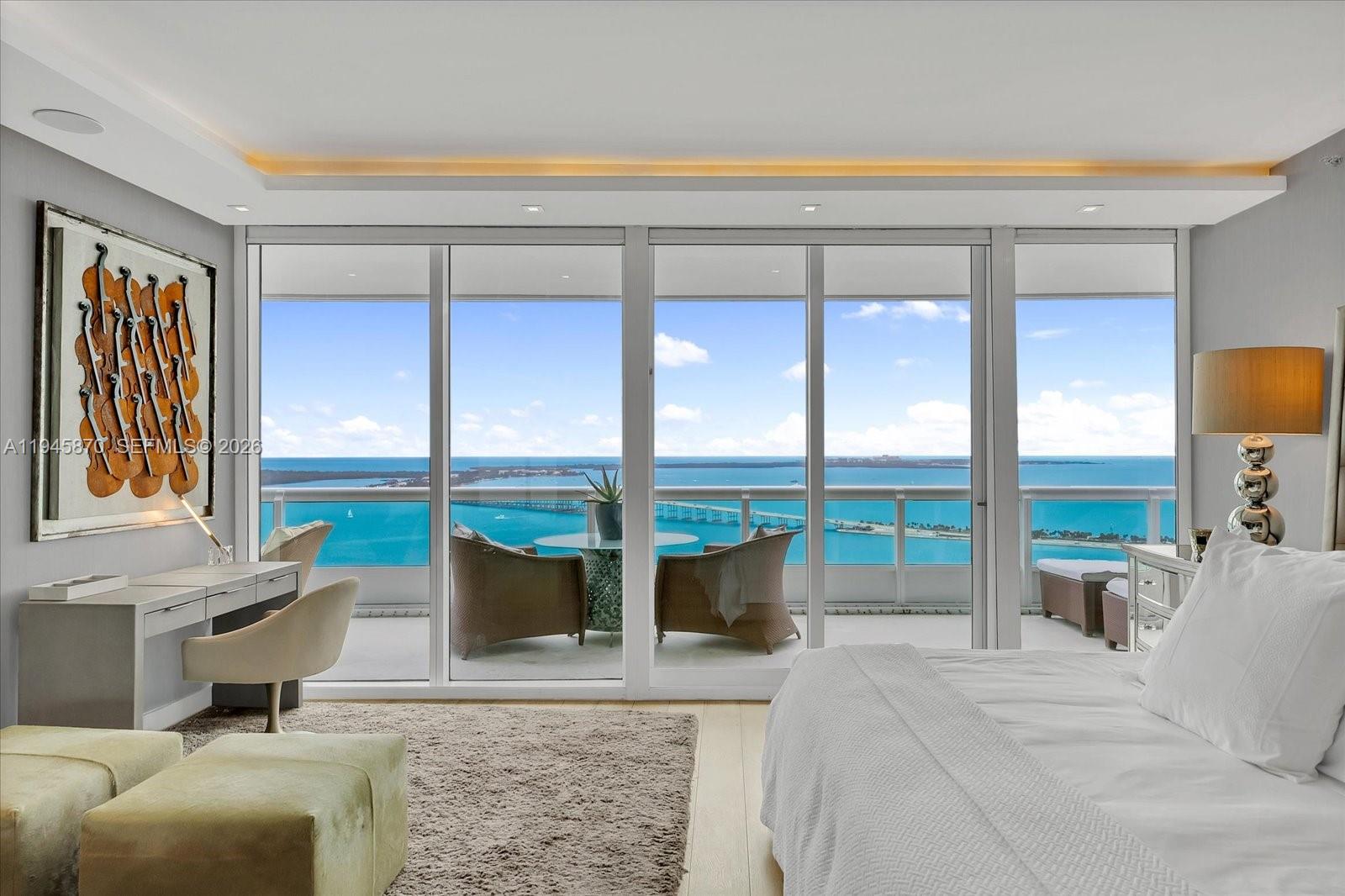 1643 Brickell Ave #3904 Miami, FL 33129