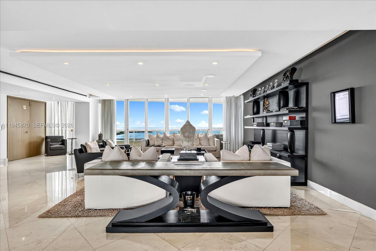 1643 Brickell Ave #3904 Miami, FL 33129