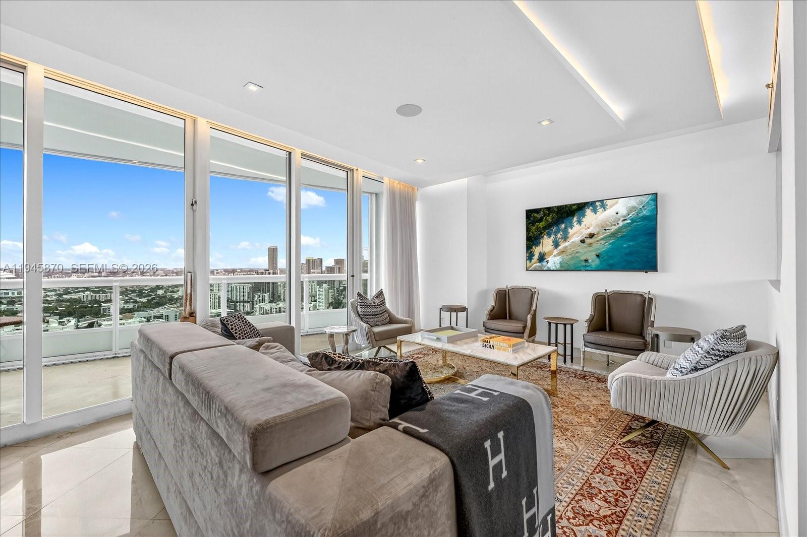 1643 Brickell Ave #3904 Miami, FL 33129