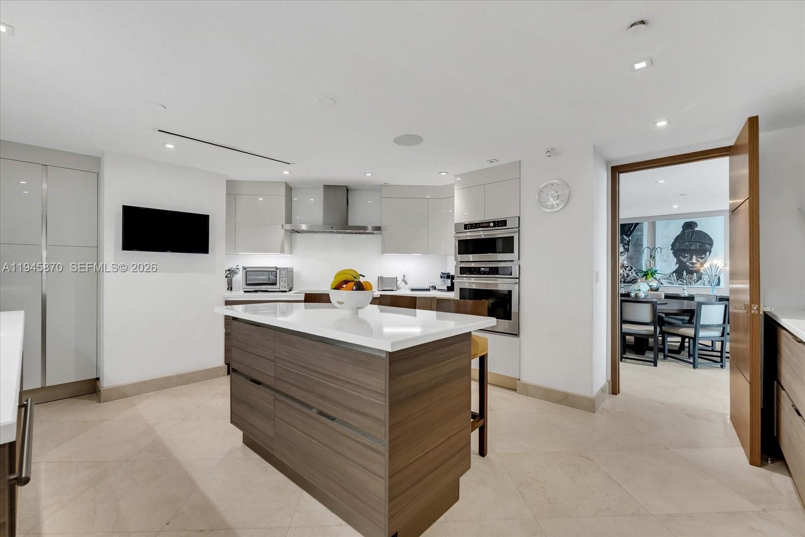 1643 Brickell Ave #3904 Miami, FL 33129