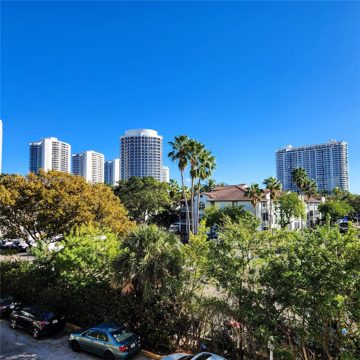 18151 NE 31st Ct #301 Aventura, FL 33160