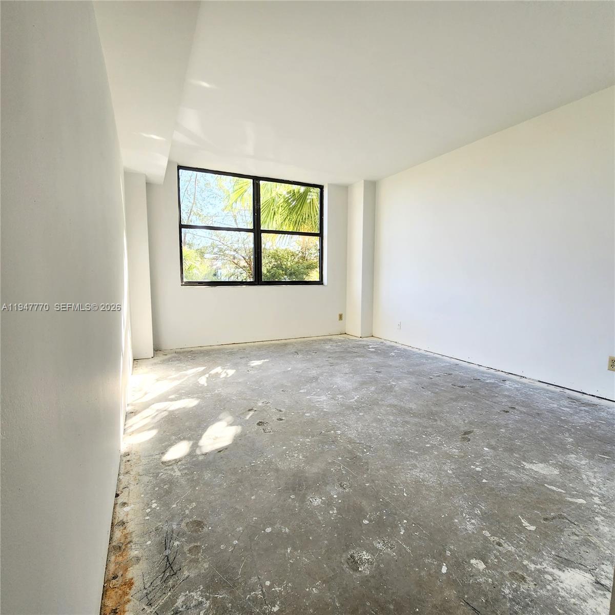 18151 NE 31st Ct #301 Aventura, FL 33160