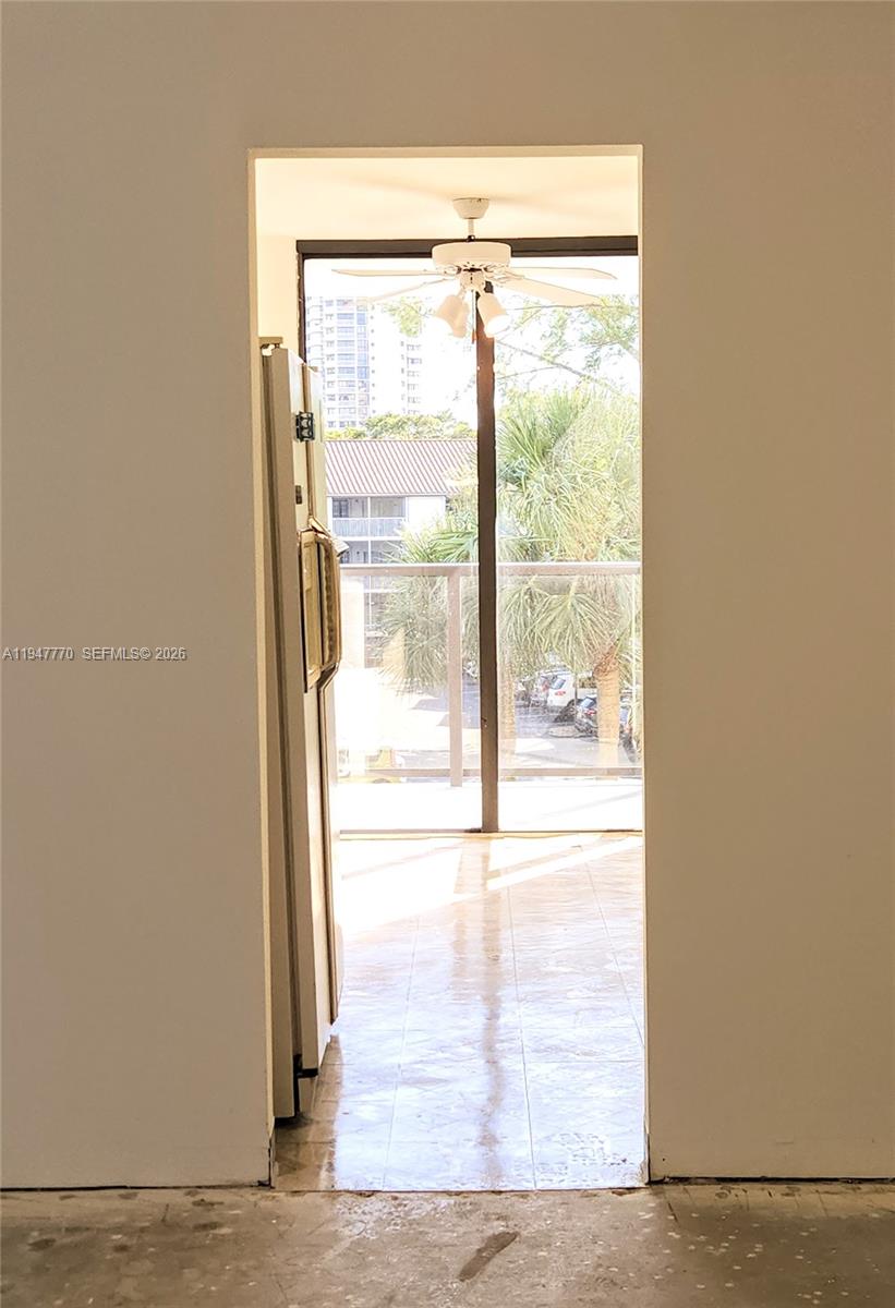 18151 NE 31st Ct #301 Aventura, FL 33160