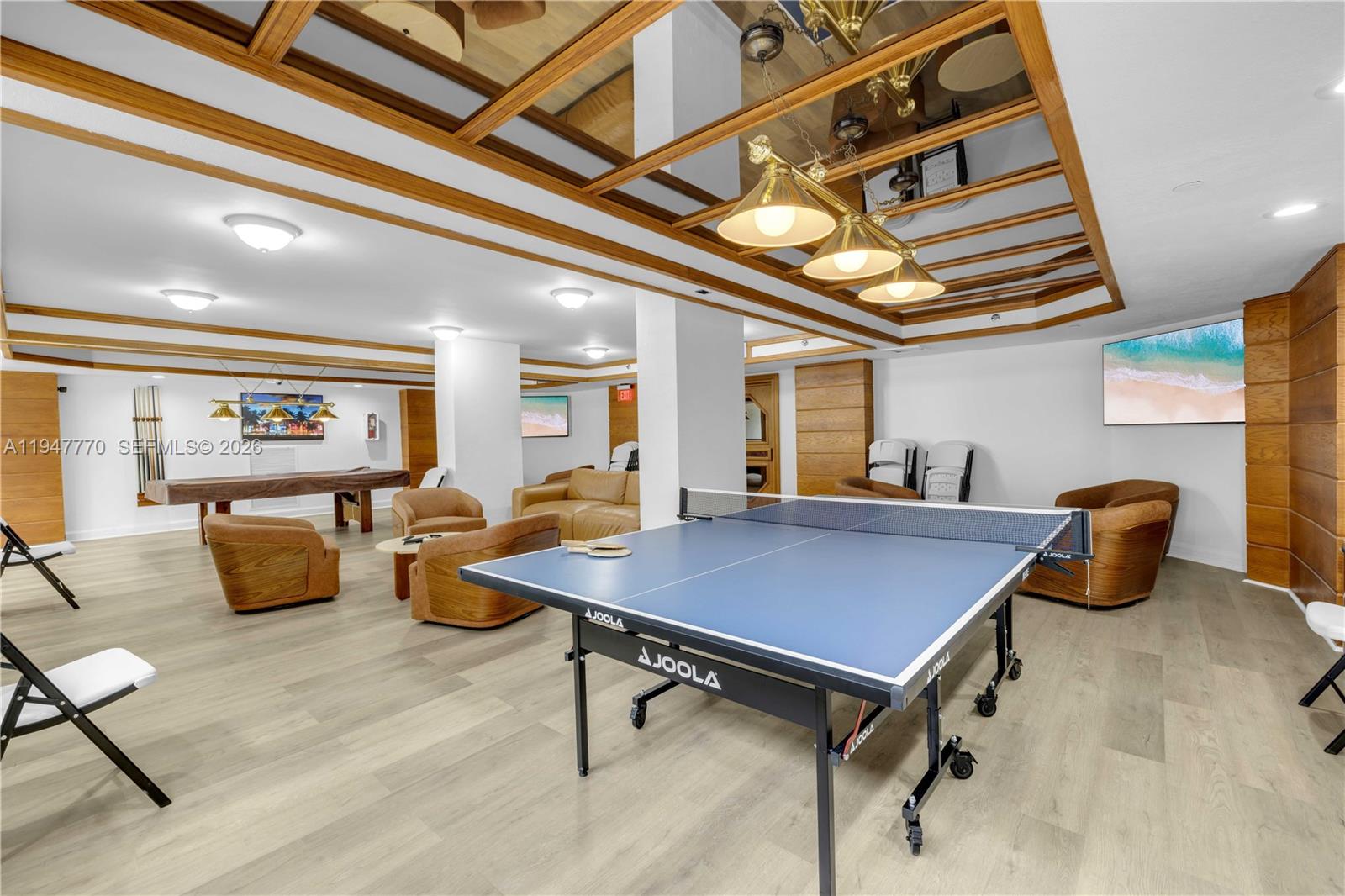 18151 NE 31st Ct #301 Aventura, FL 33160