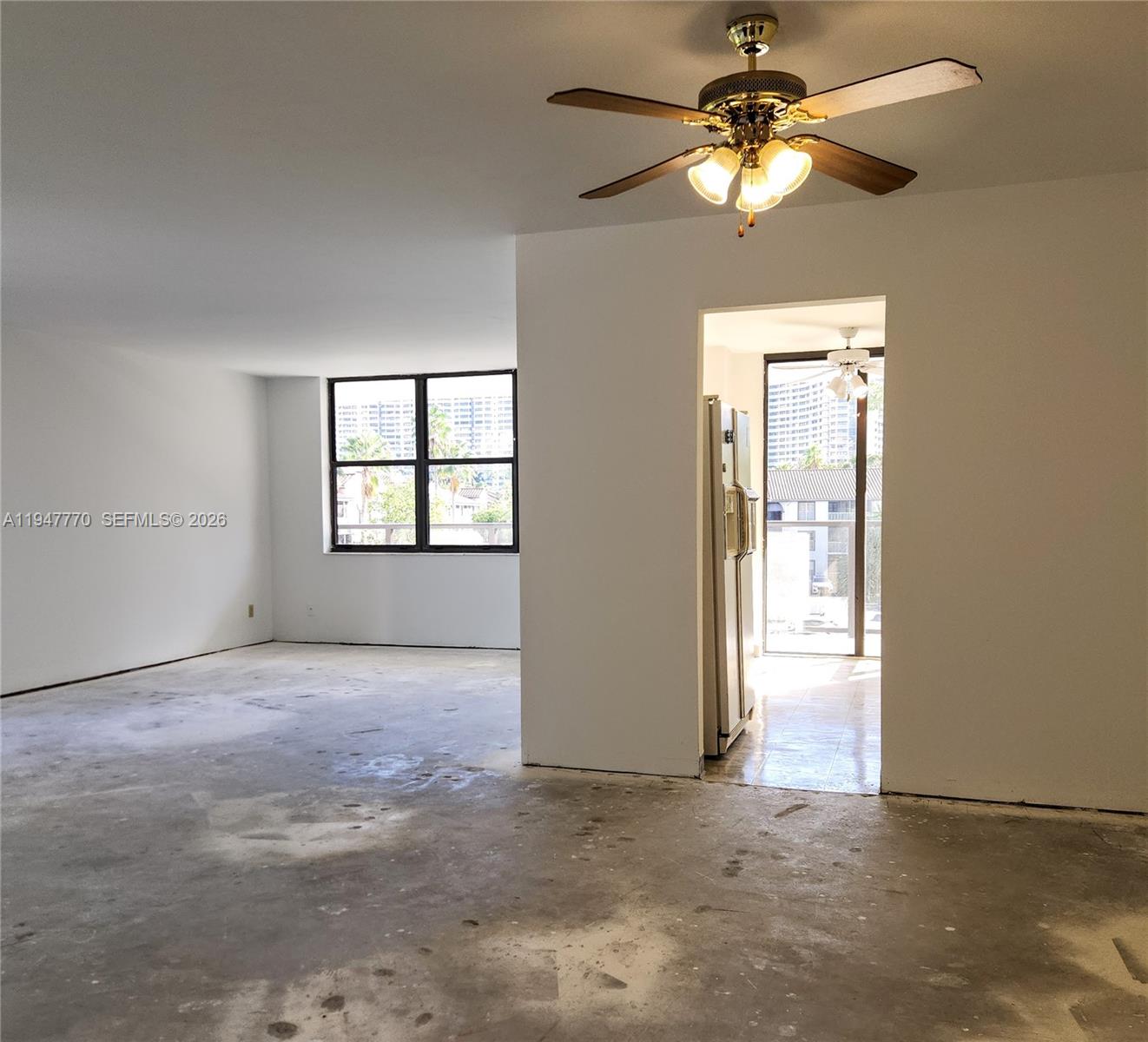 18151 NE 31st Ct #301 Aventura, FL 33160