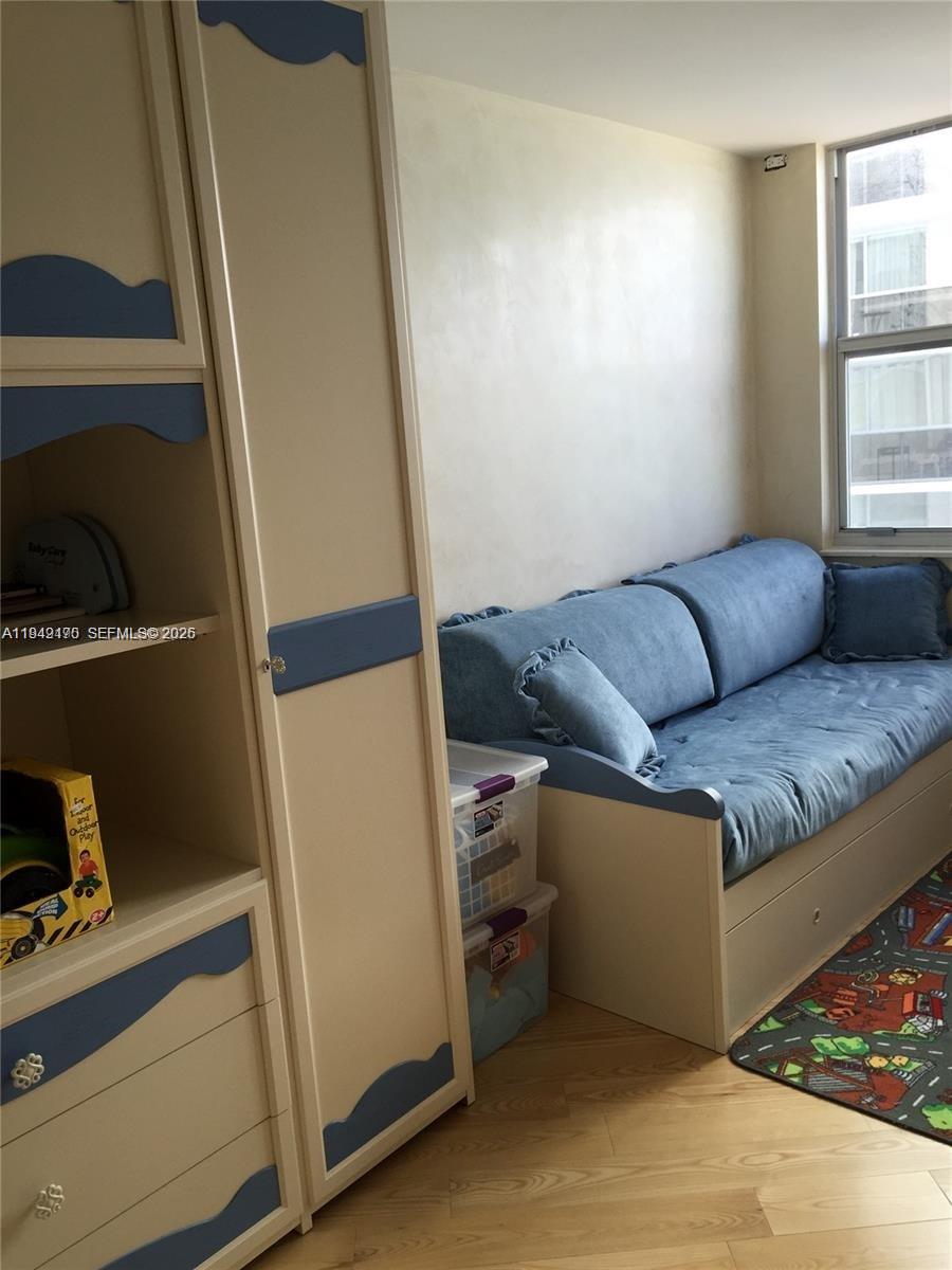 Undisclosed Address Miami Beach, FL 33140