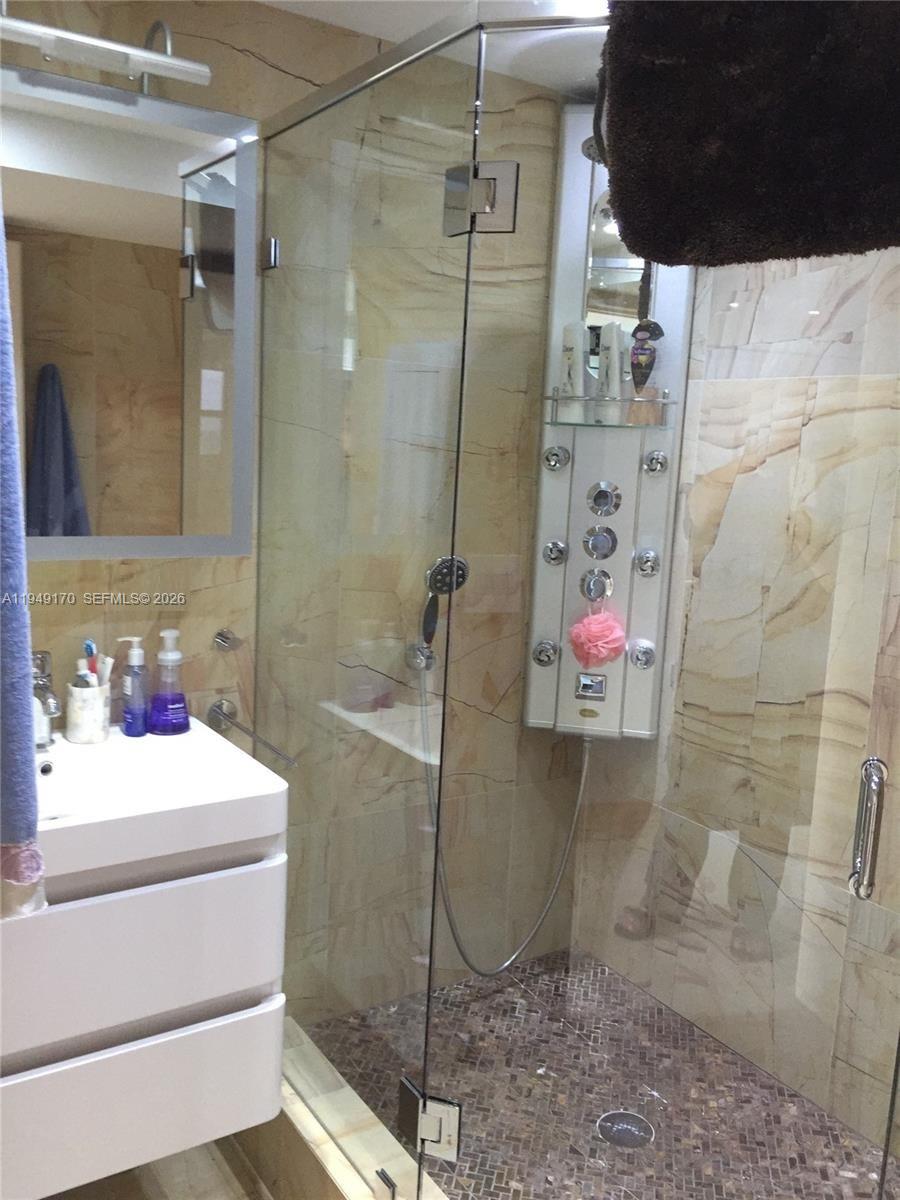 Undisclosed Address Miami Beach, FL 33140