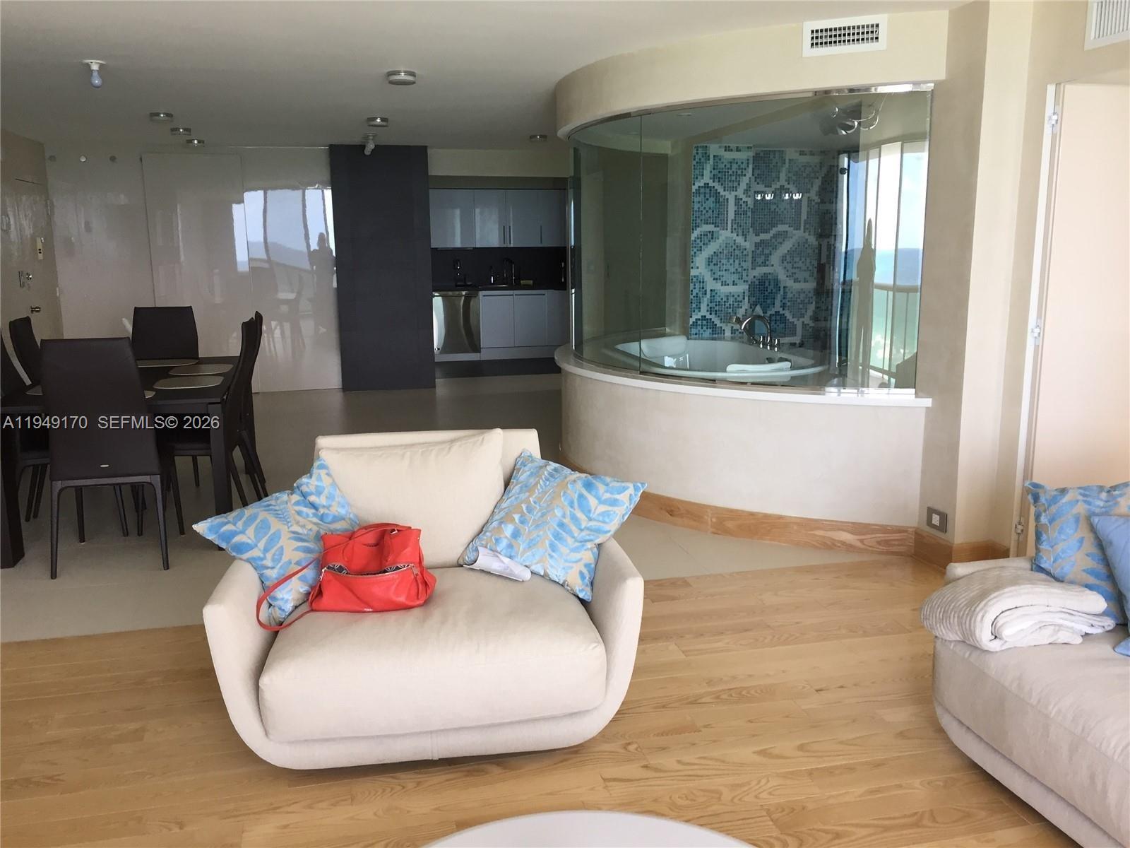 Undisclosed Address Miami Beach, FL 33140