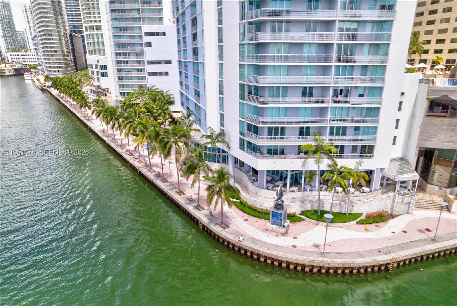 335 S Biscayne Blvd #1209 Miami, FL 33131