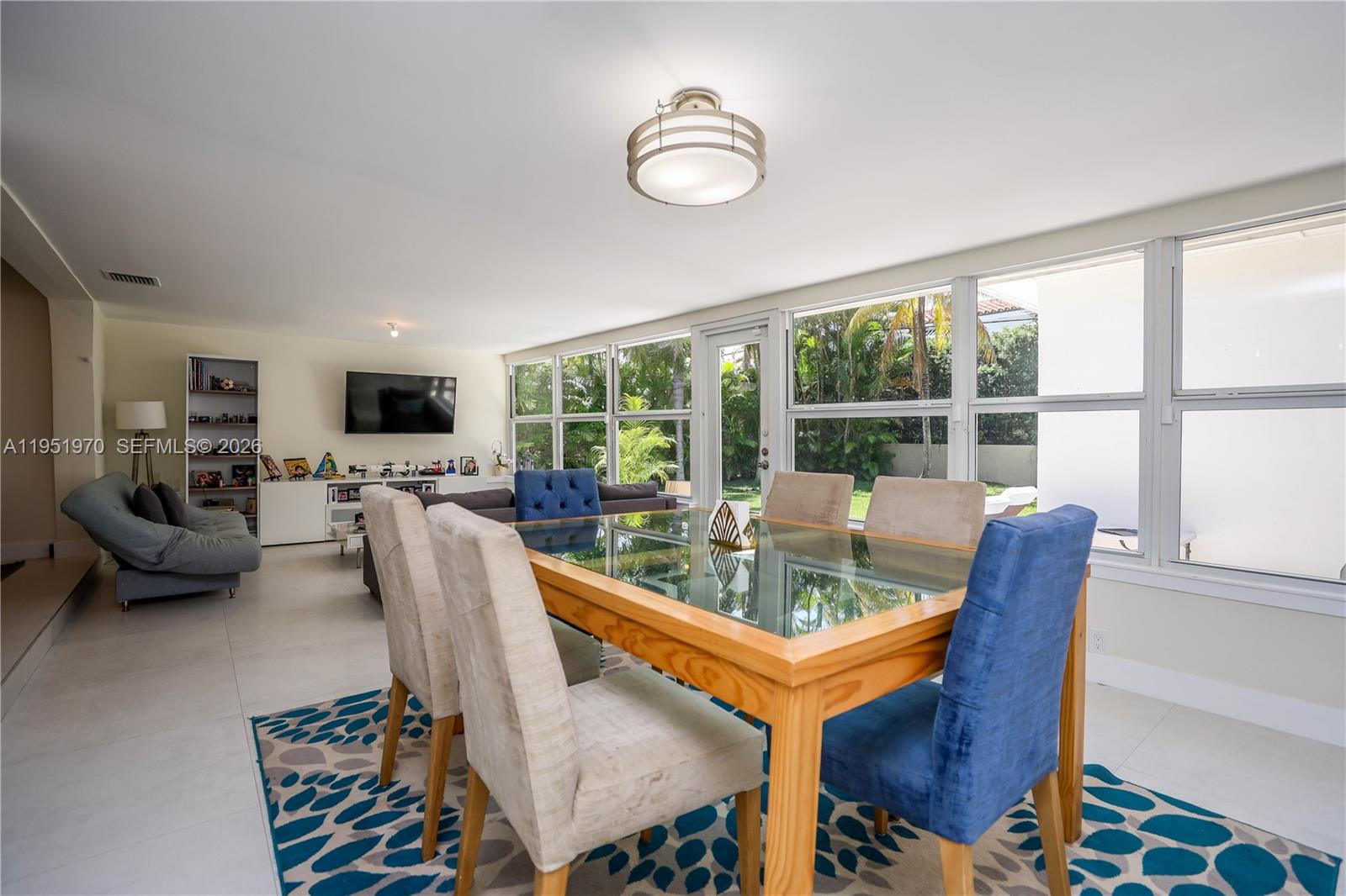 5620 Alton Rd Miami Beach, FL 33140