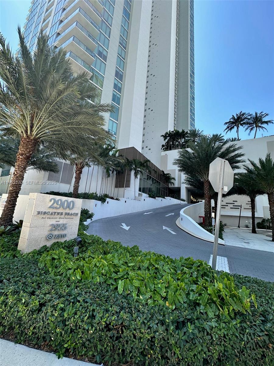 2900 NE 7th Ave #2708 Miami, FL 33137