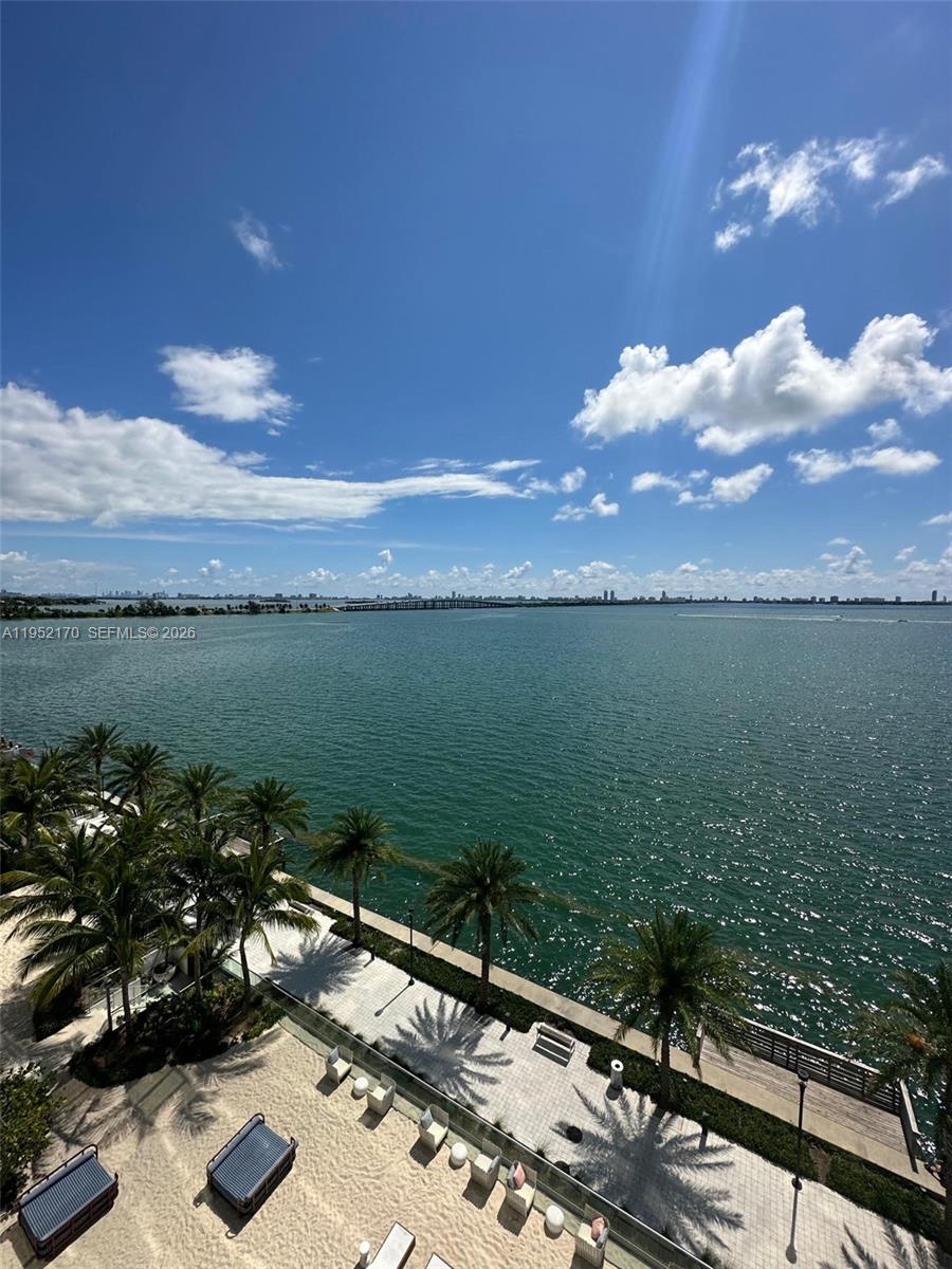 2900 NE 7th Ave #2708 Miami, FL 33137