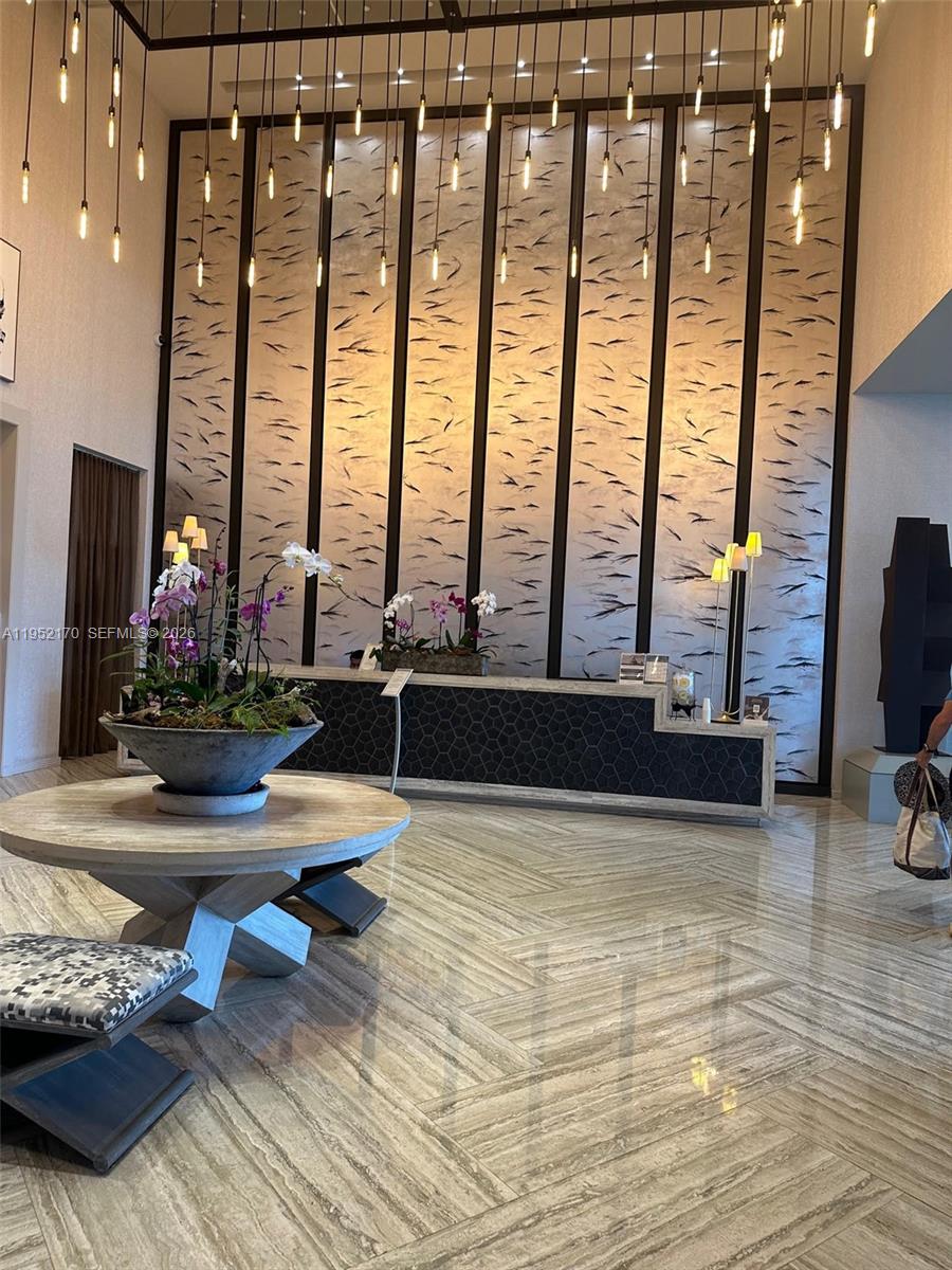 2900 NE 7th Ave #2708 Miami, FL 33137