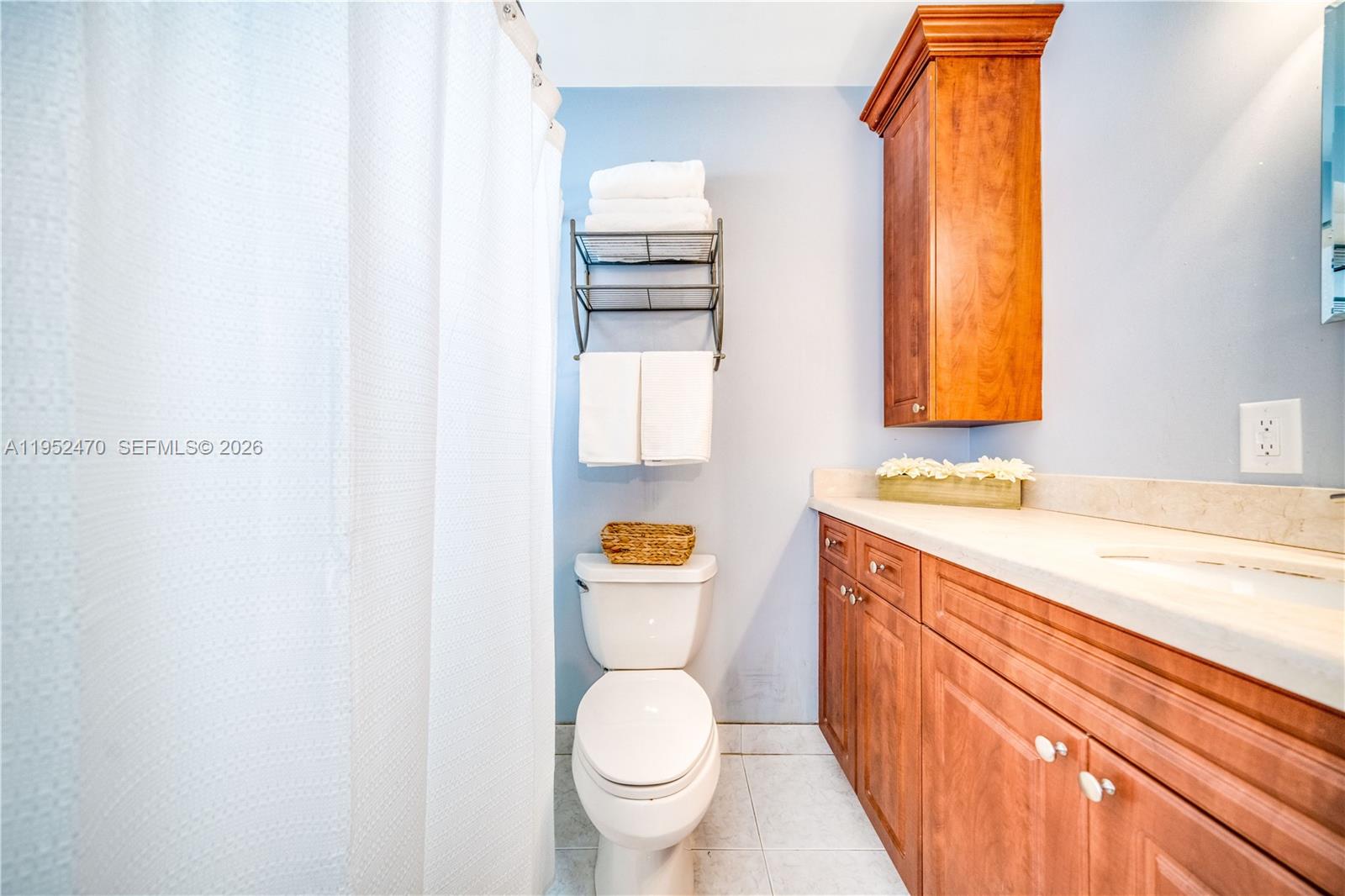 1230 NE 23rd Ct Pompano Beach, FL 33064