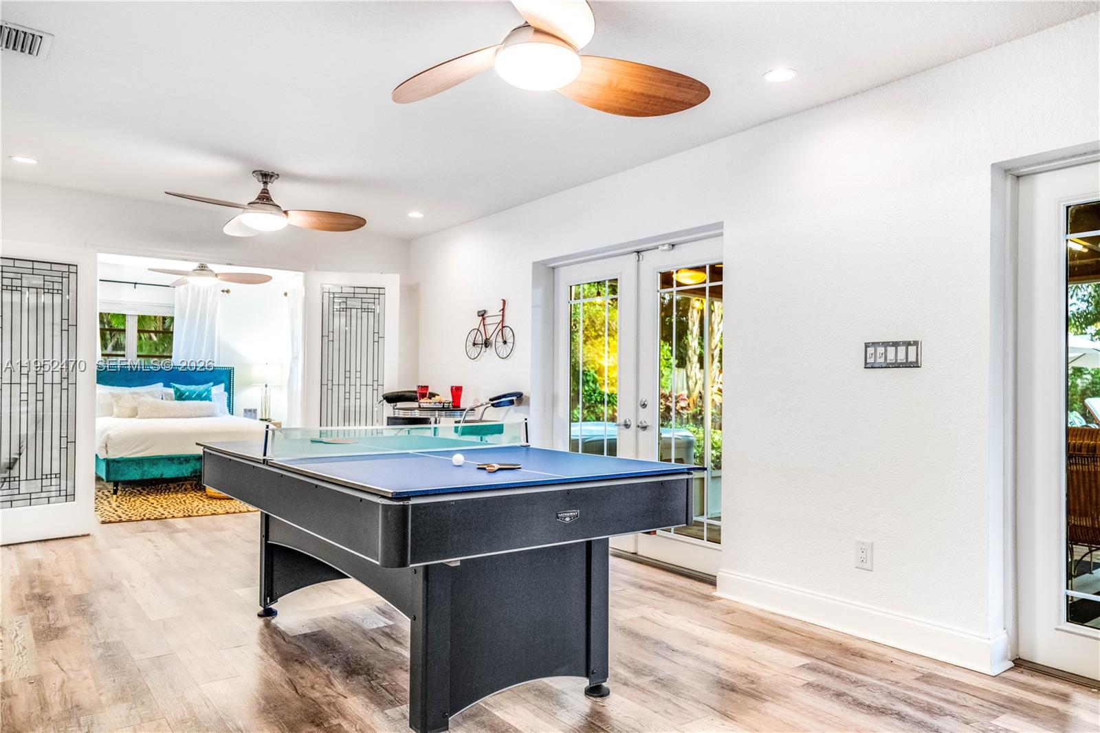 1230 NE 23rd Ct Pompano Beach, FL 33064