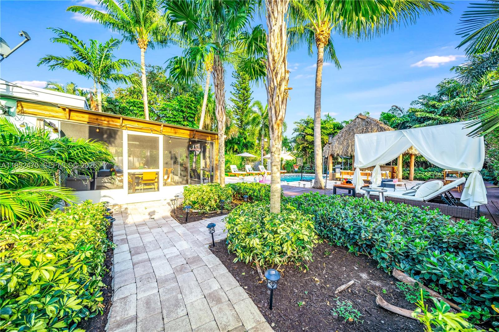 1230 NE 23rd Ct Pompano Beach, FL 33064